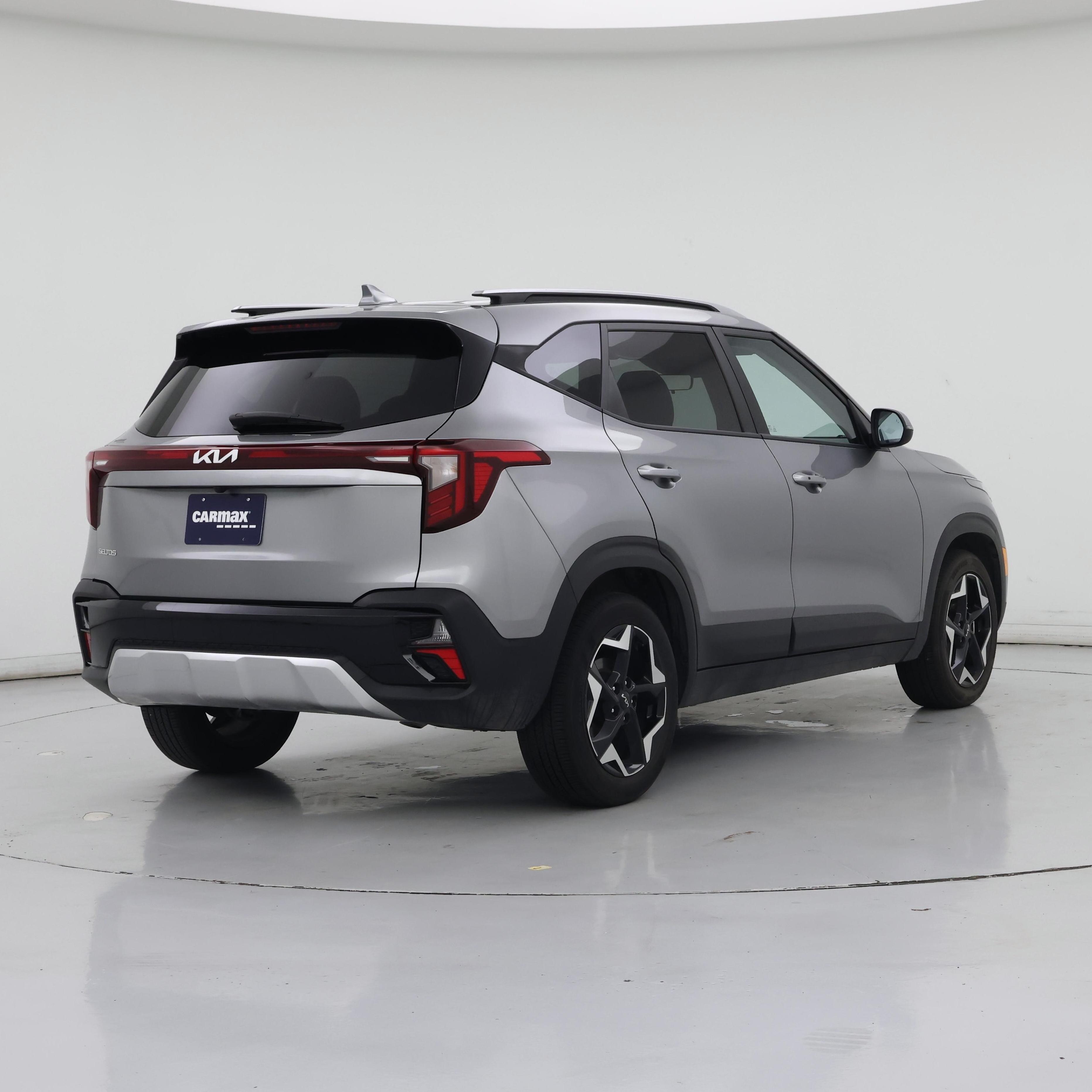 Thumbnail: 2025 Kia Seltos - 8