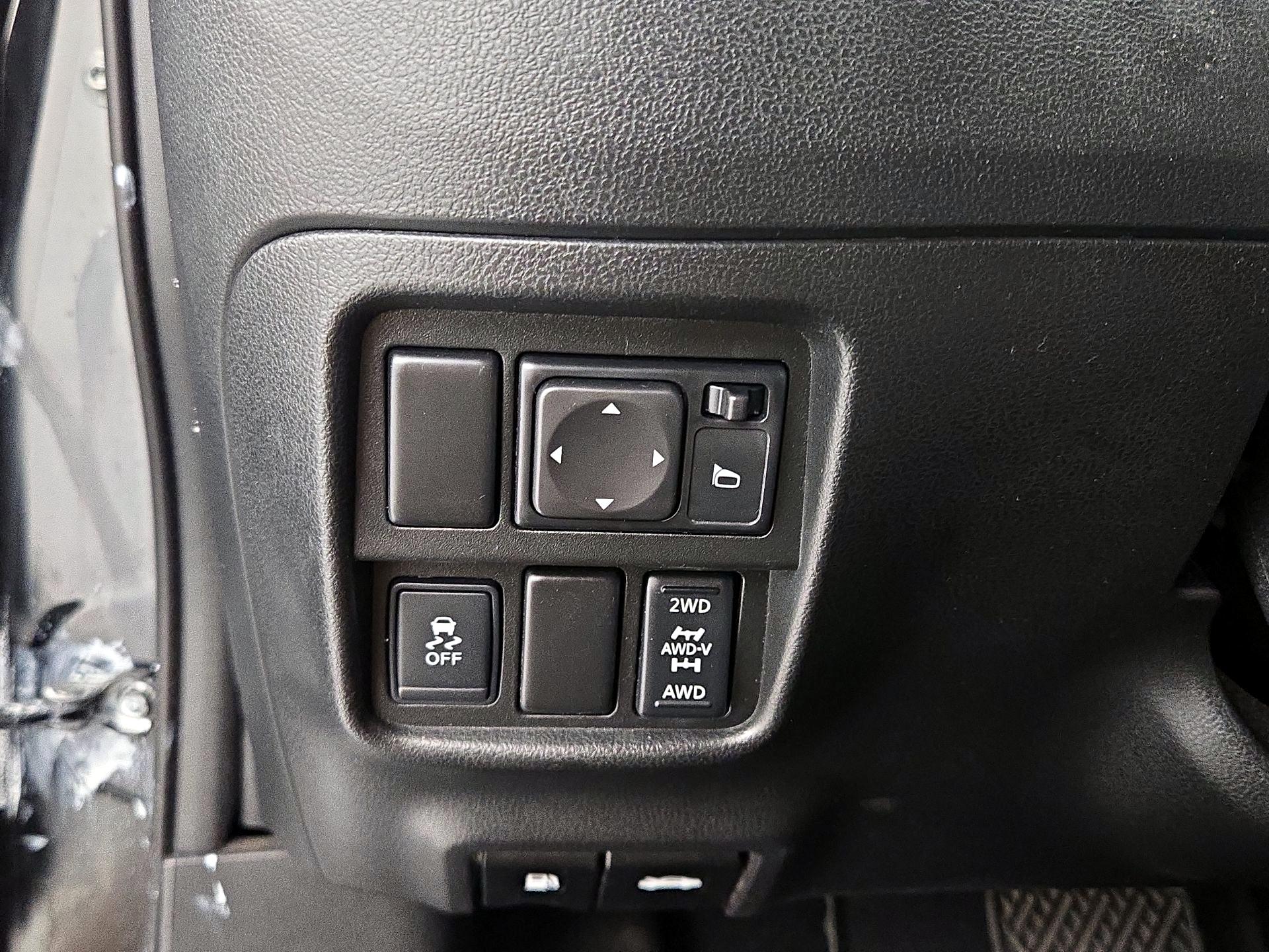 Thumbnail: 2017 Nissan Juke - 13