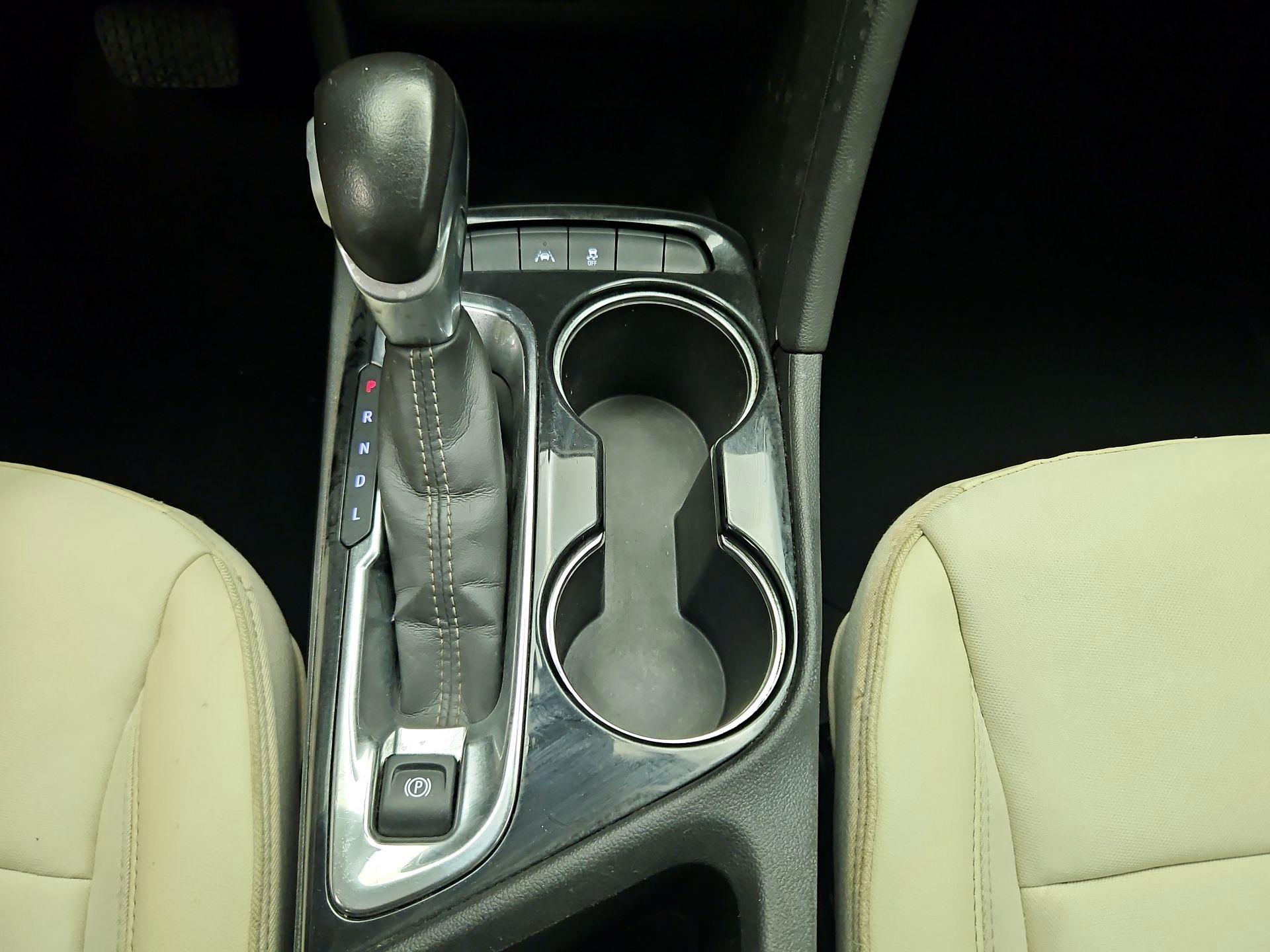 Thumbnail: 2023 Buick Encore GX - 17
