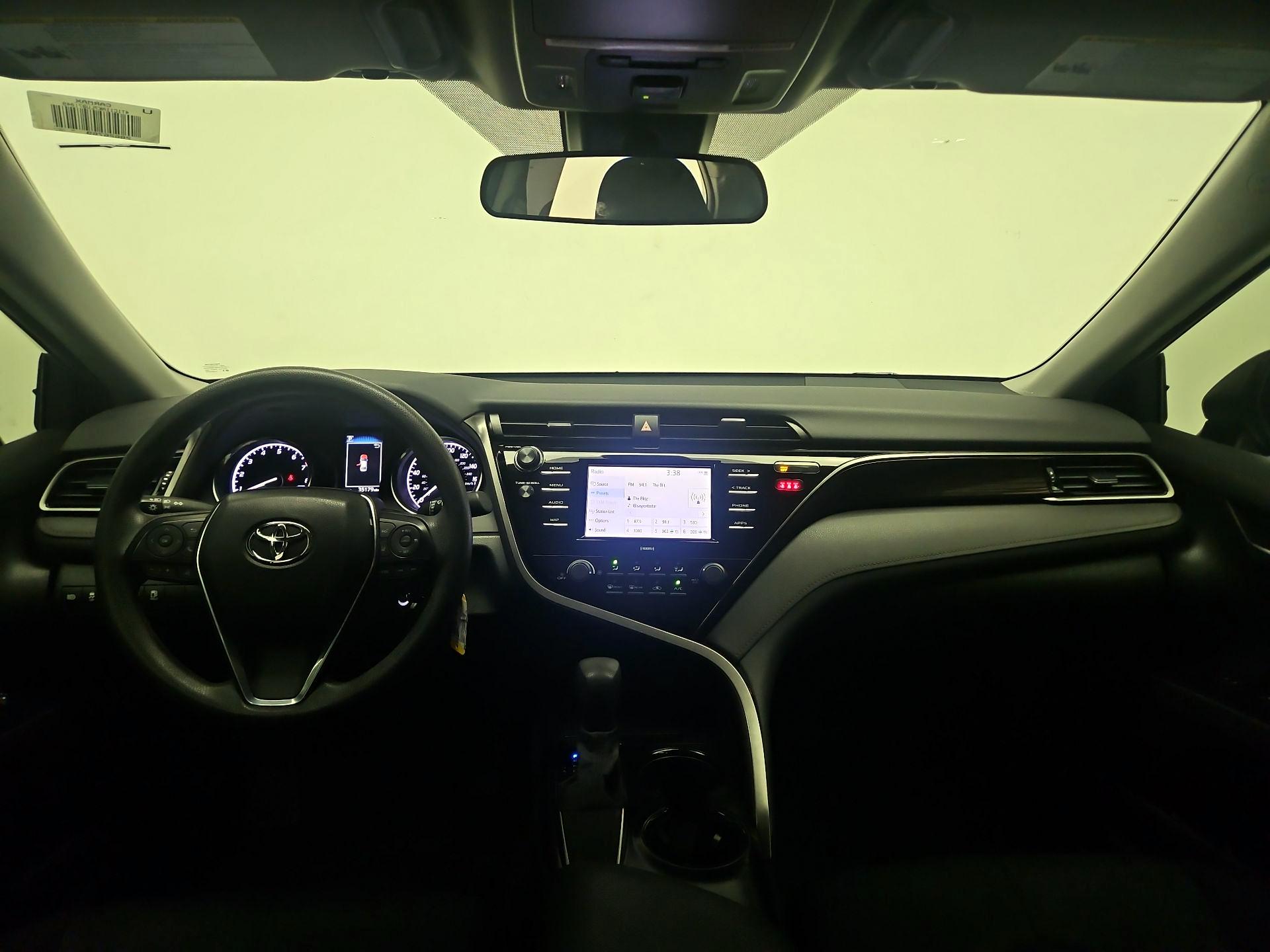 Thumbnail: 2020 Toyota Camry - 9