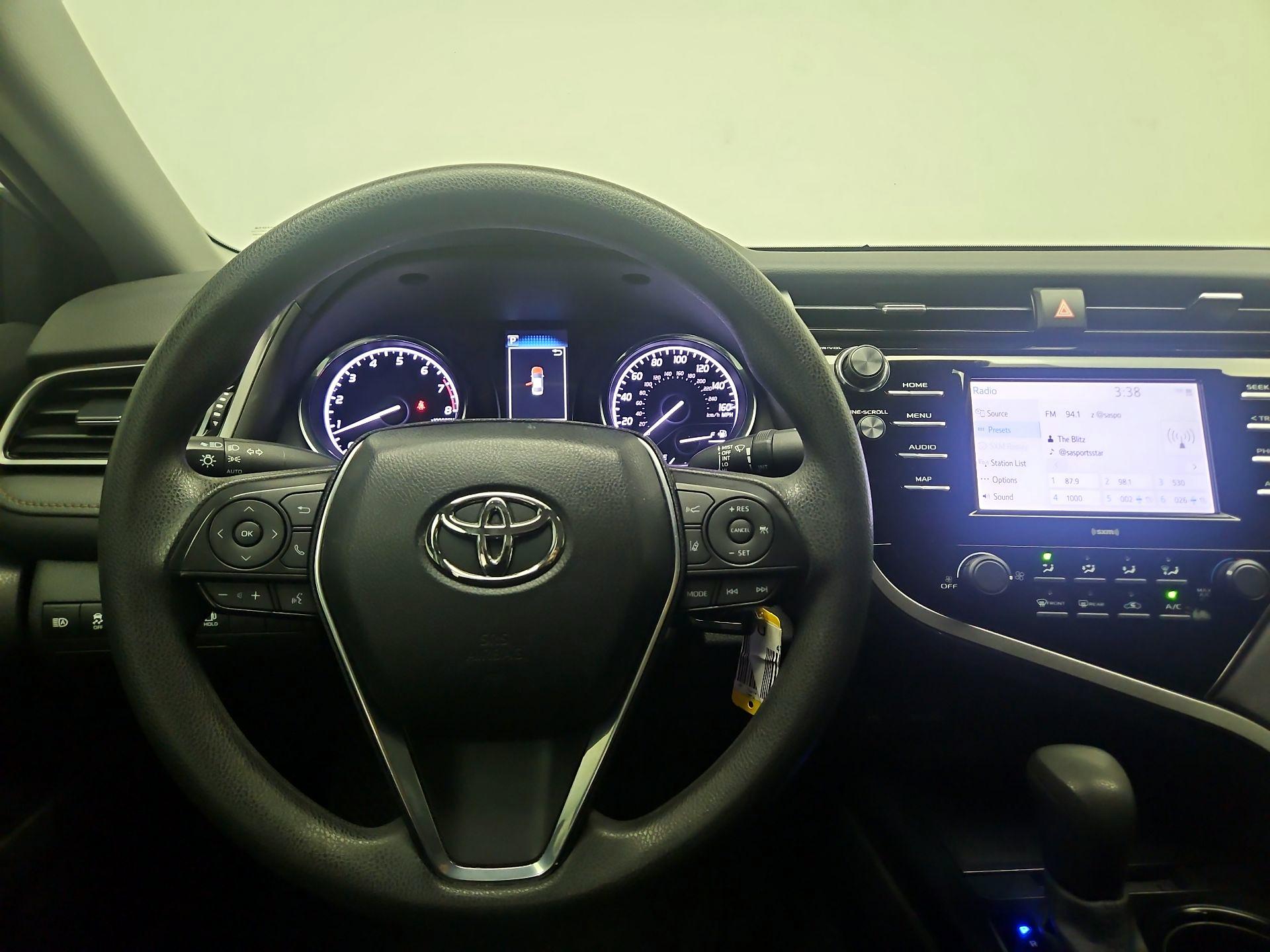 Thumbnail: 2020 Toyota Camry - 10