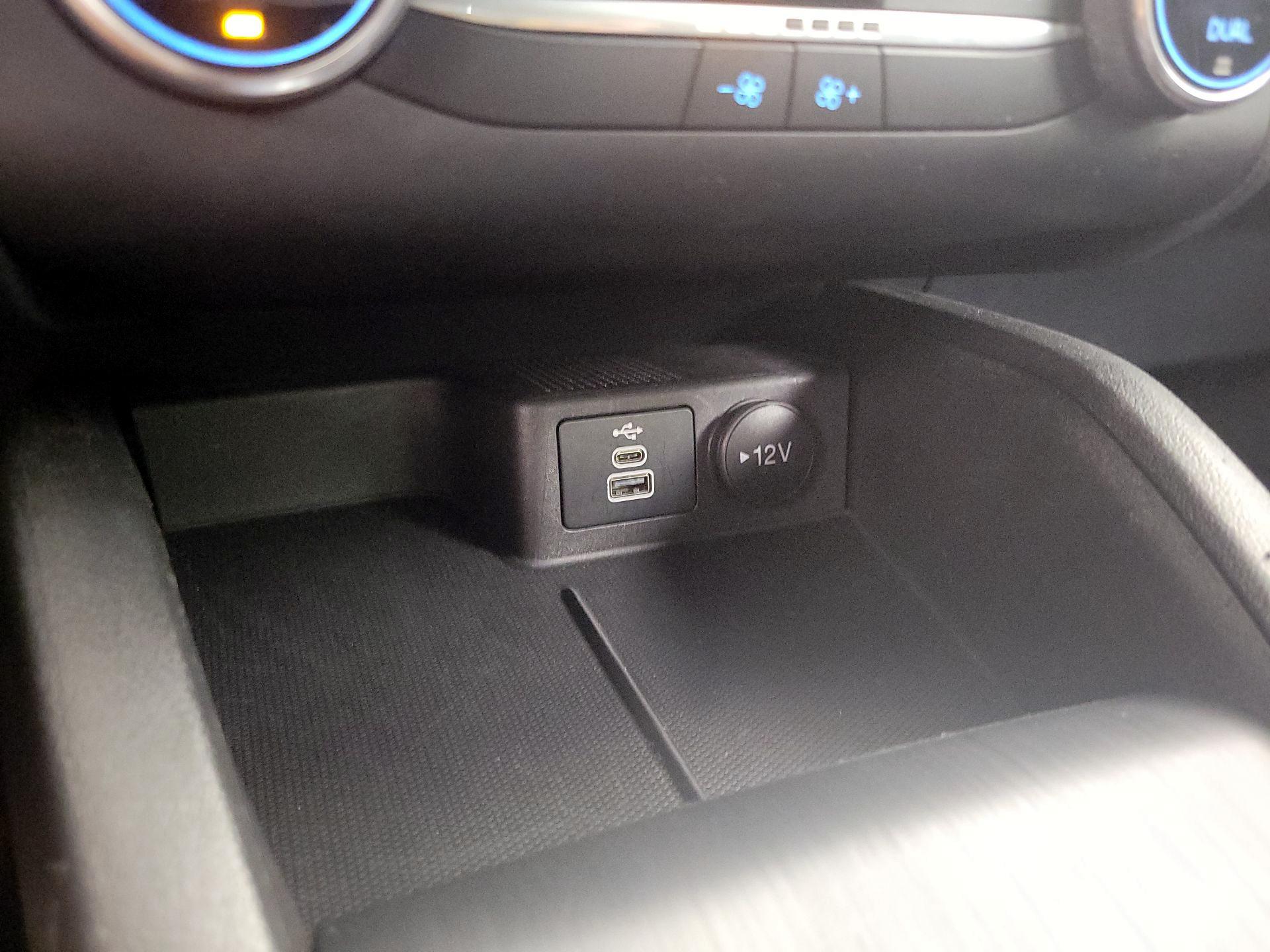 Thumbnail: 2025 Ford Escape - 18