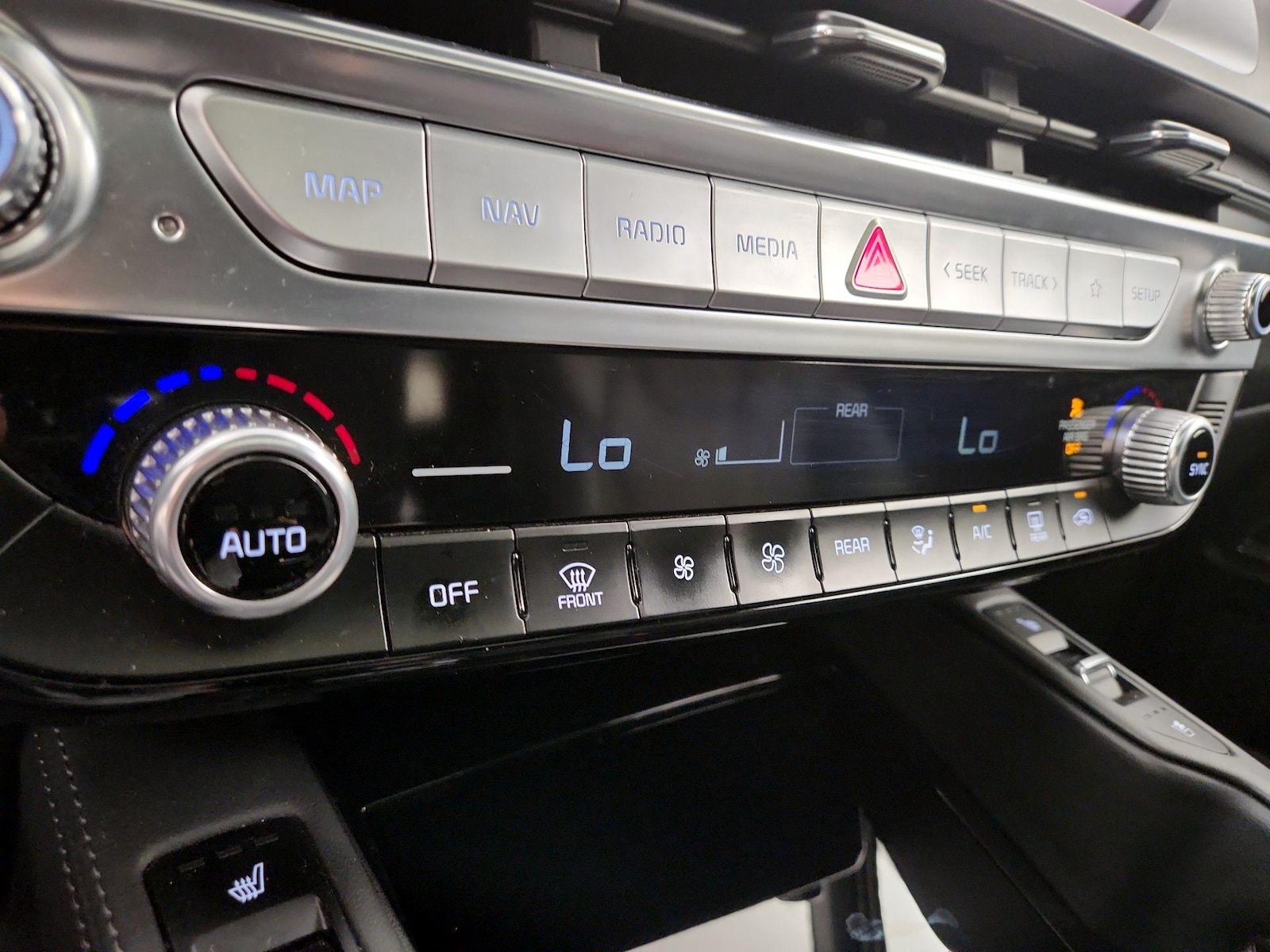 2023 Kia Telluride SX X-Pro - Photo 18