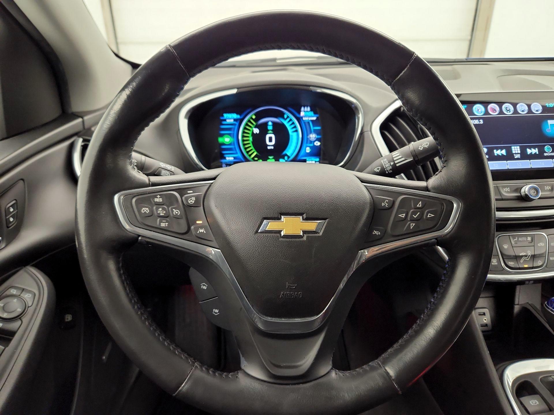 Thumbnail: 2016 Chevrolet Volt - 10