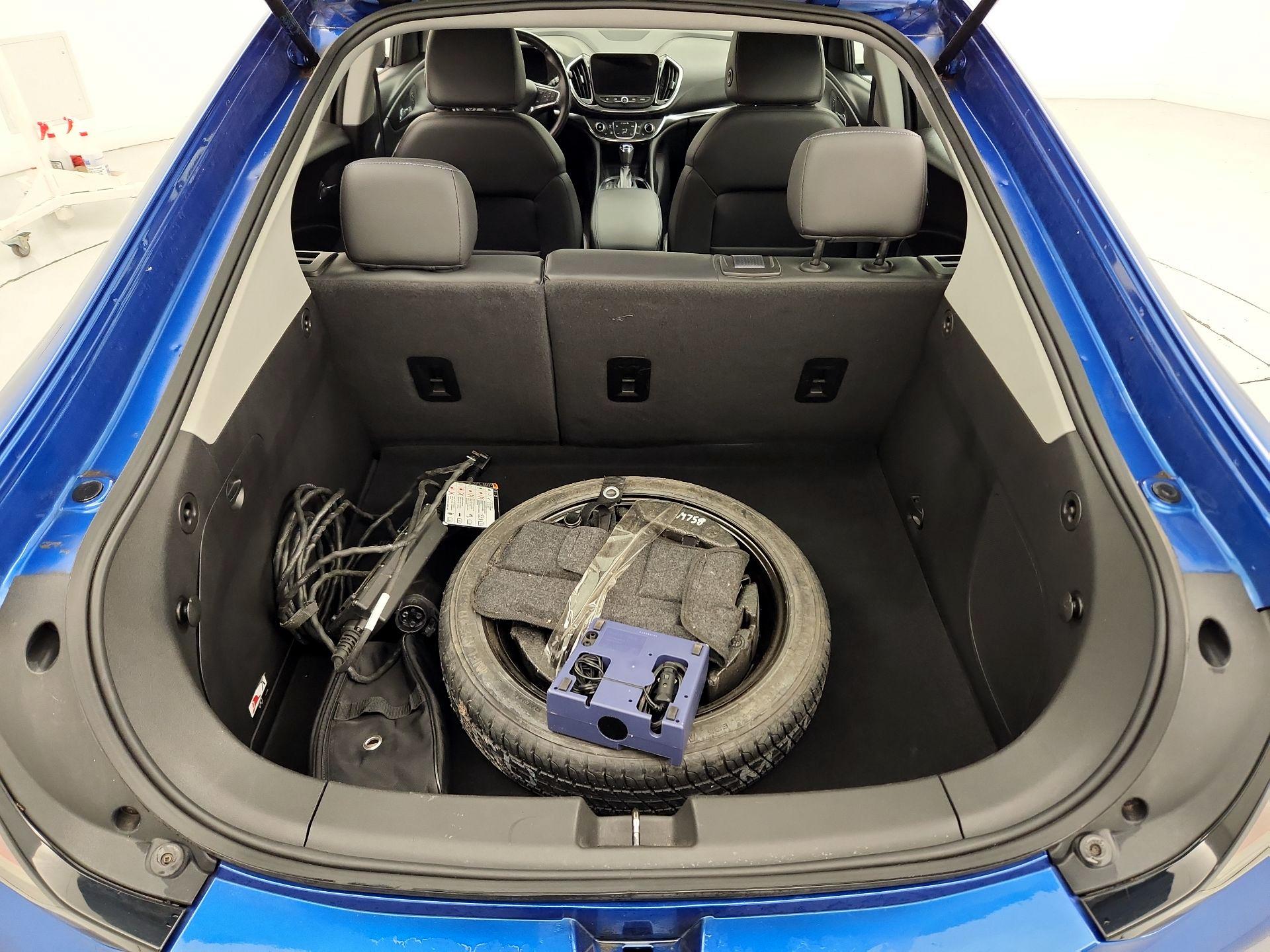 Thumbnail: 2016 Chevrolet Volt - 20