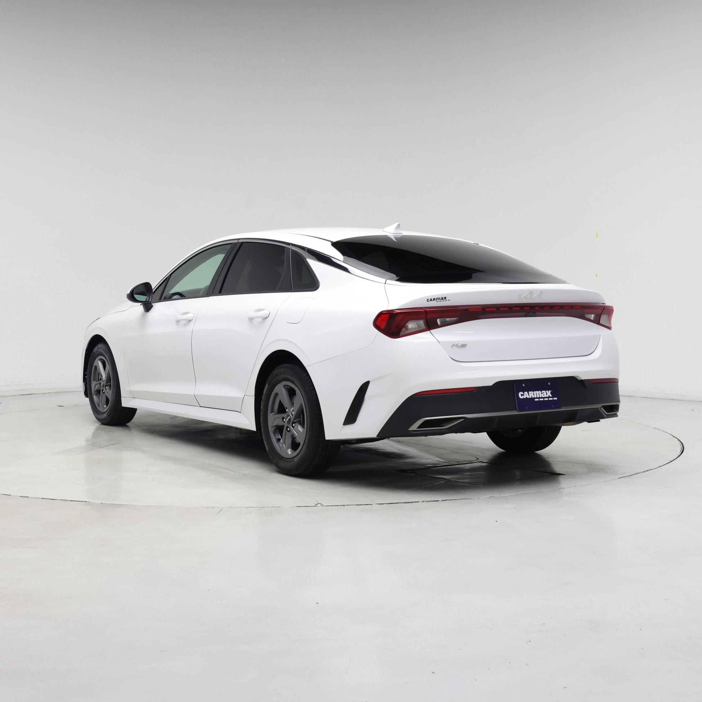 Thumbnail: 2022 Kia K5 - 2