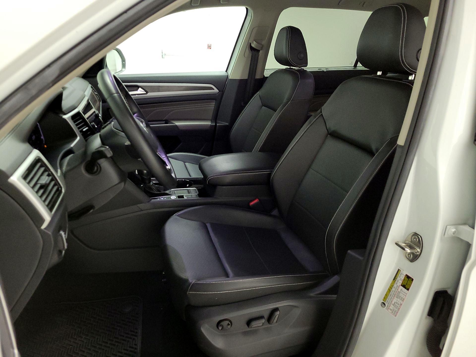 Thumbnail: 2023 Volkswagen Atlas - 11