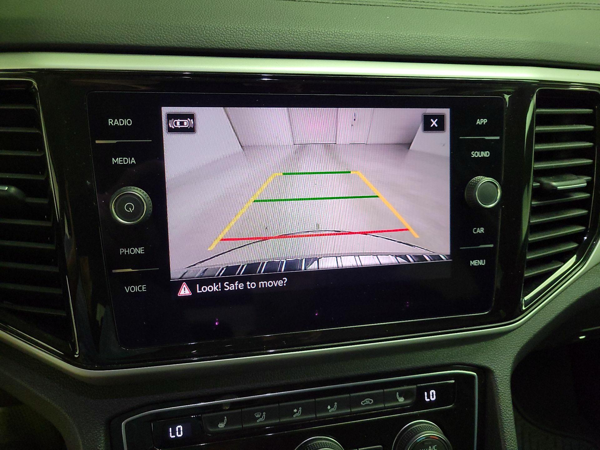 Thumbnail: 2023 Volkswagen Atlas - 15