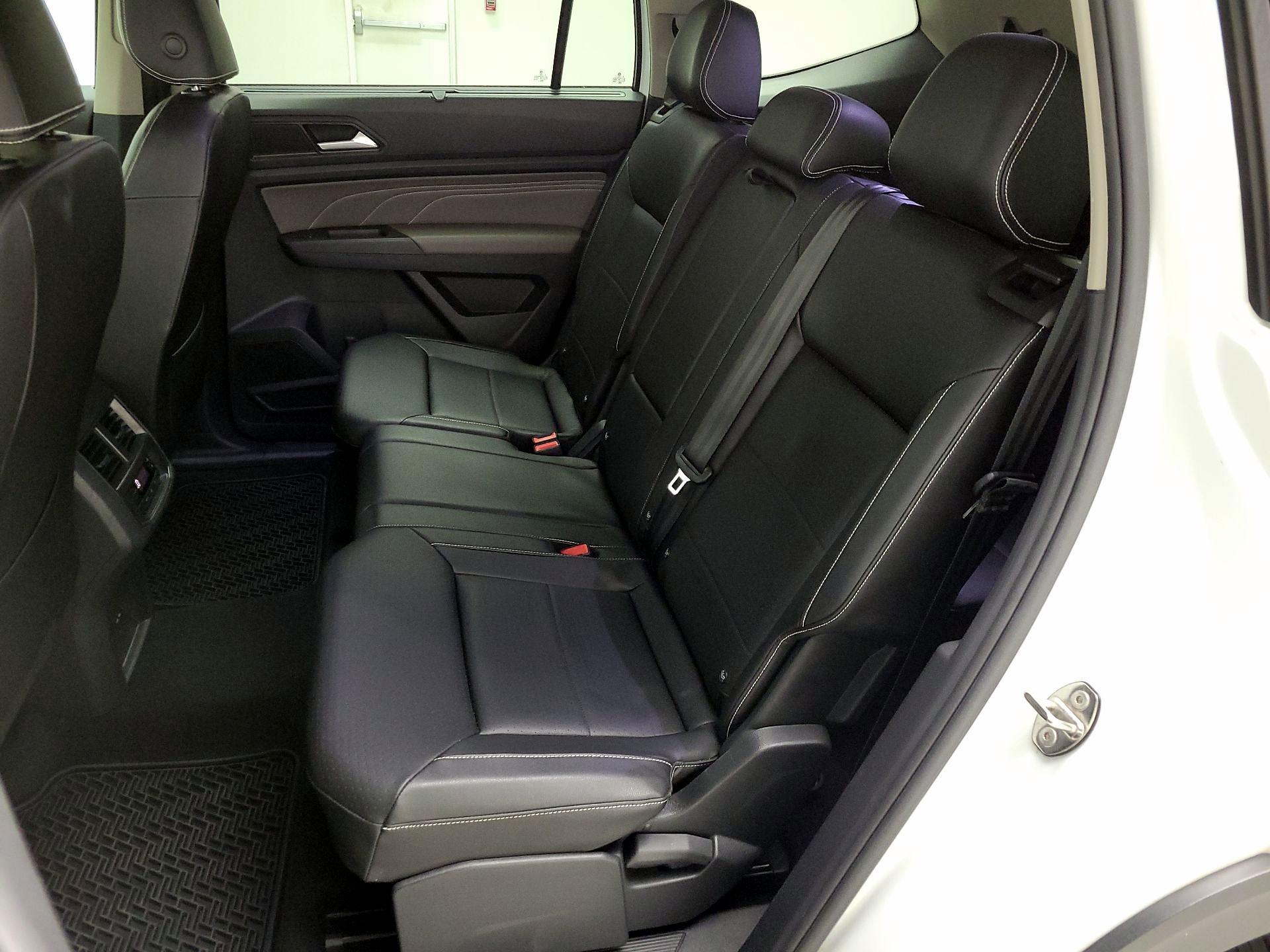 Thumbnail: 2023 Volkswagen Atlas - 20