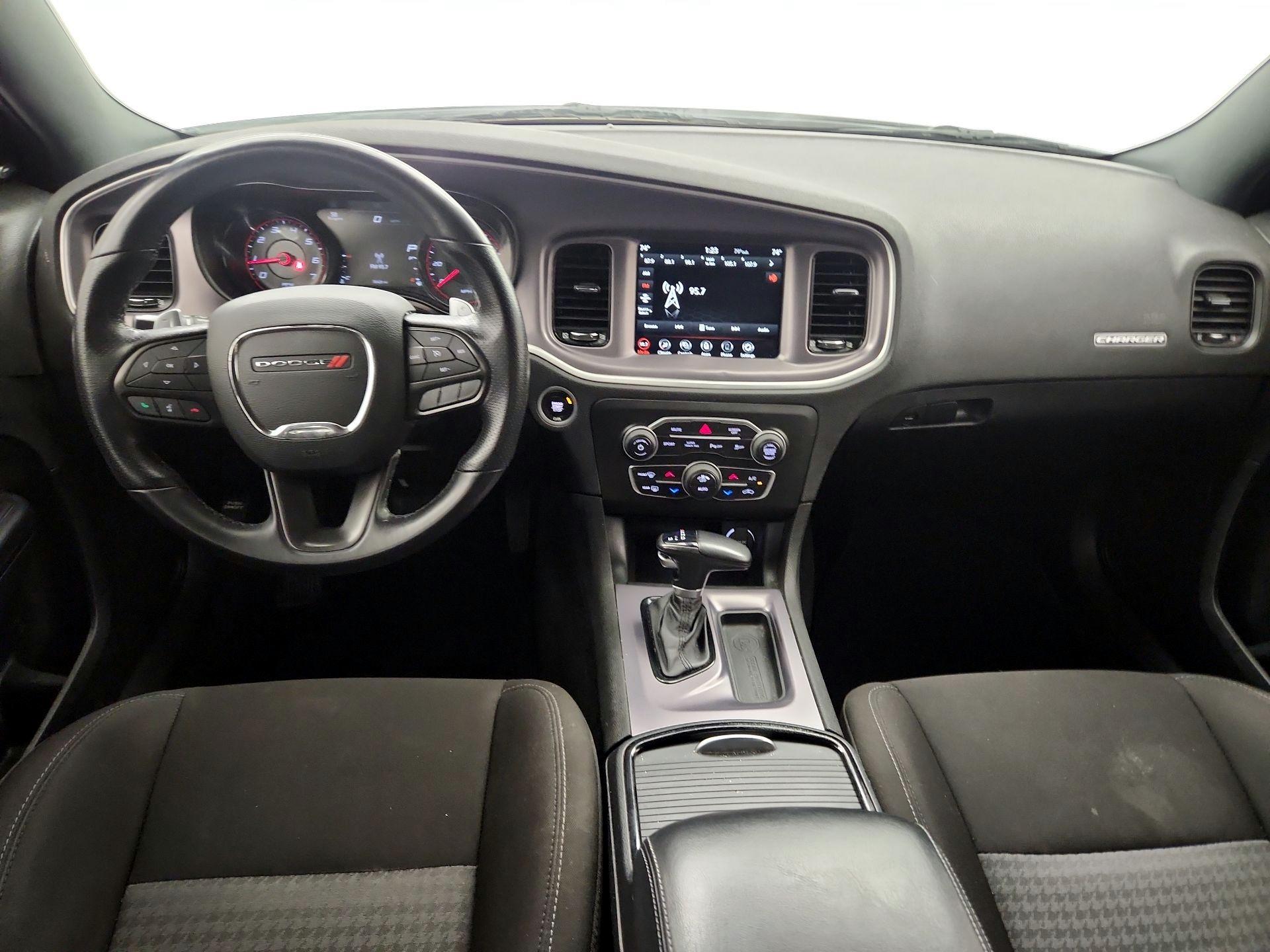 Thumbnail: 2021 Dodge Charger - 9