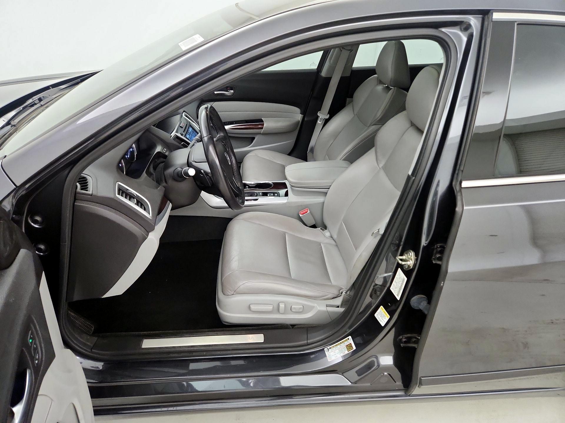 Thumbnail: 2016 Acura TLX - 11