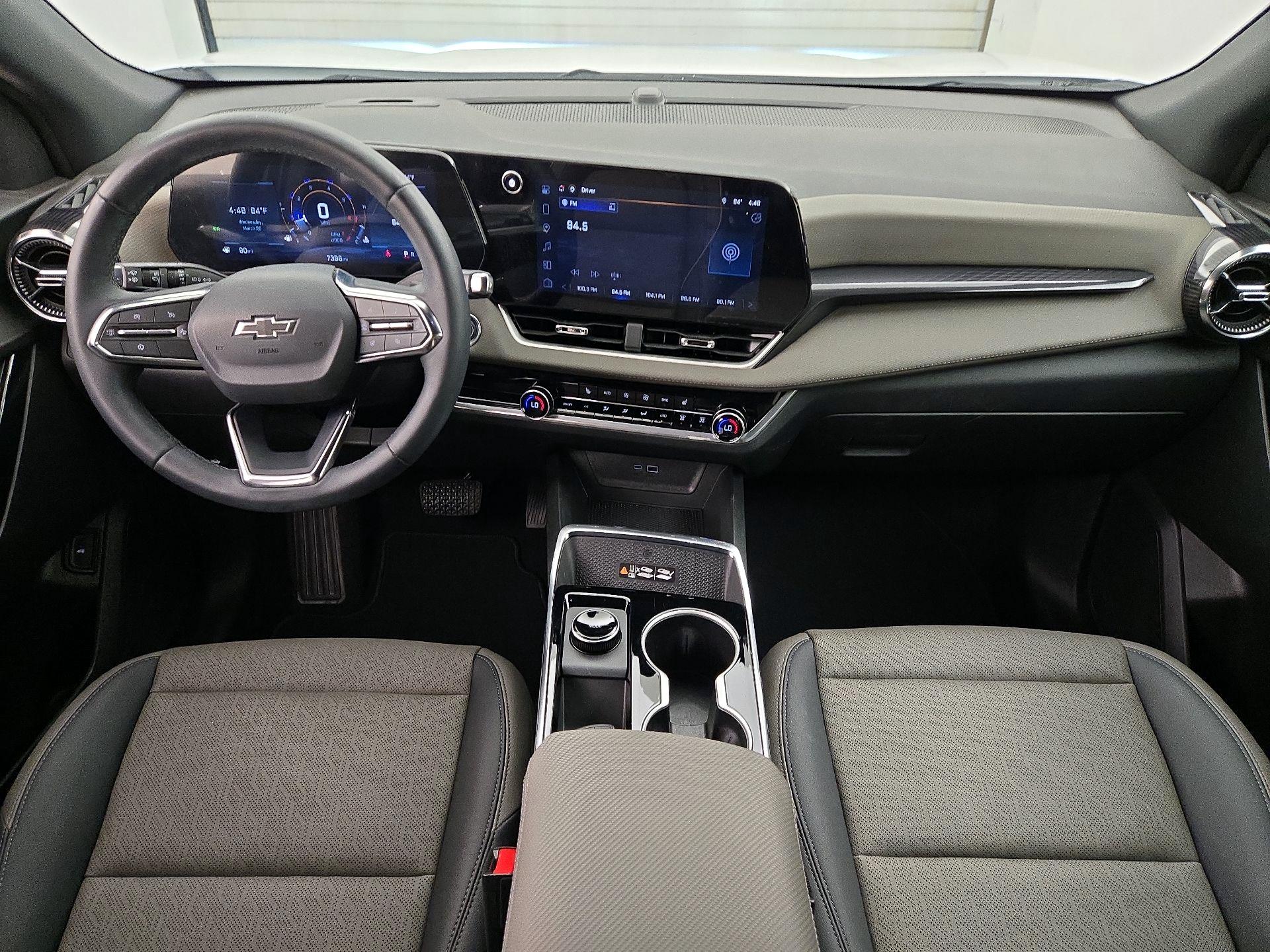 Thumbnail: 2026 Chevrolet Equinox - 9