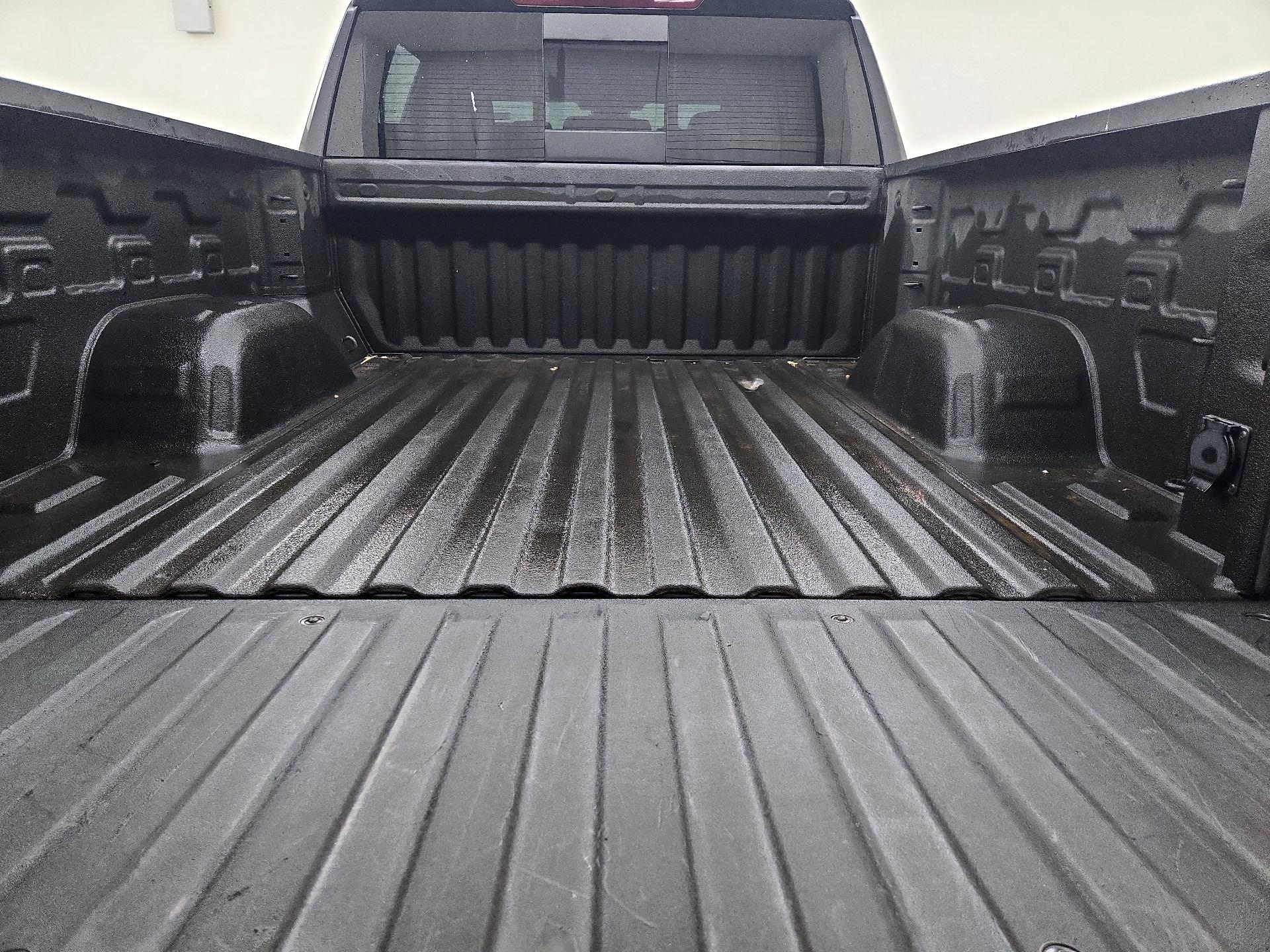 Thumbnail: 2024 Chevrolet Silverado 1500 - 20