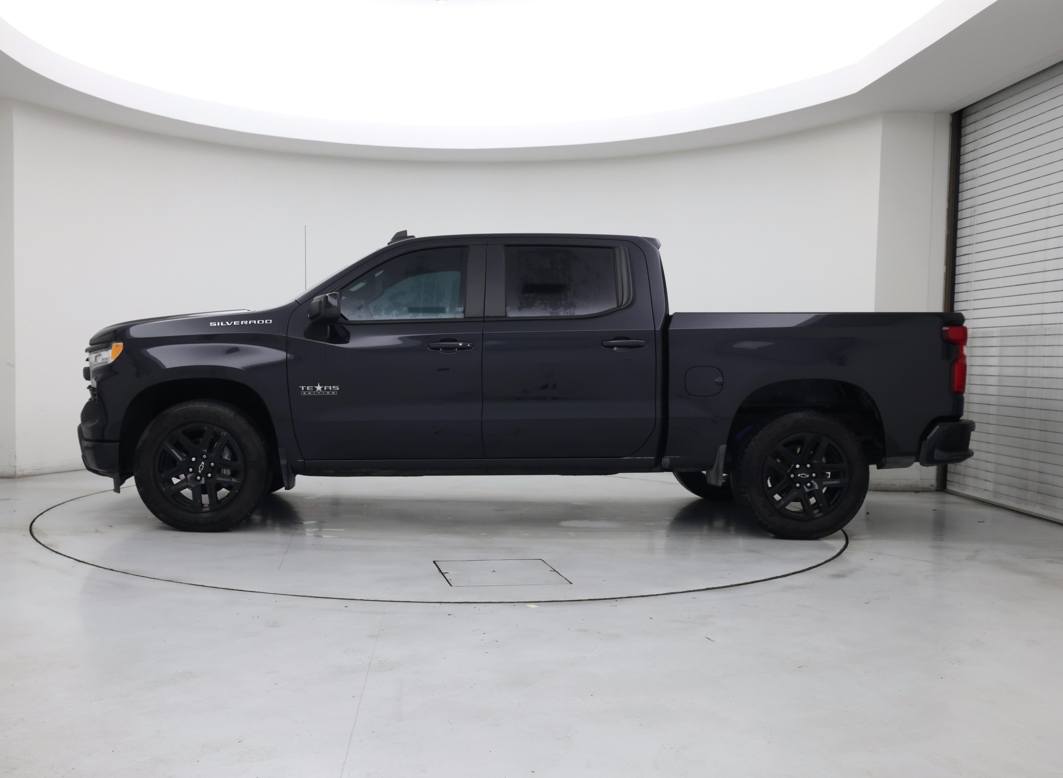 Thumbnail: 2024 Chevrolet Silverado 1500 - 3