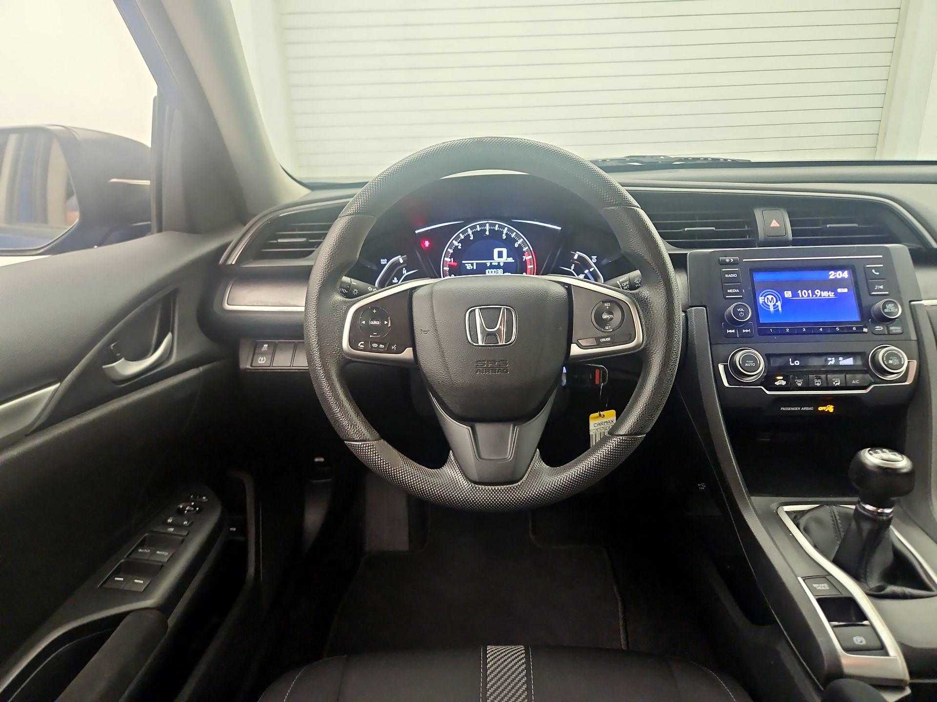 Thumbnail: 2016 Honda Civic - 10