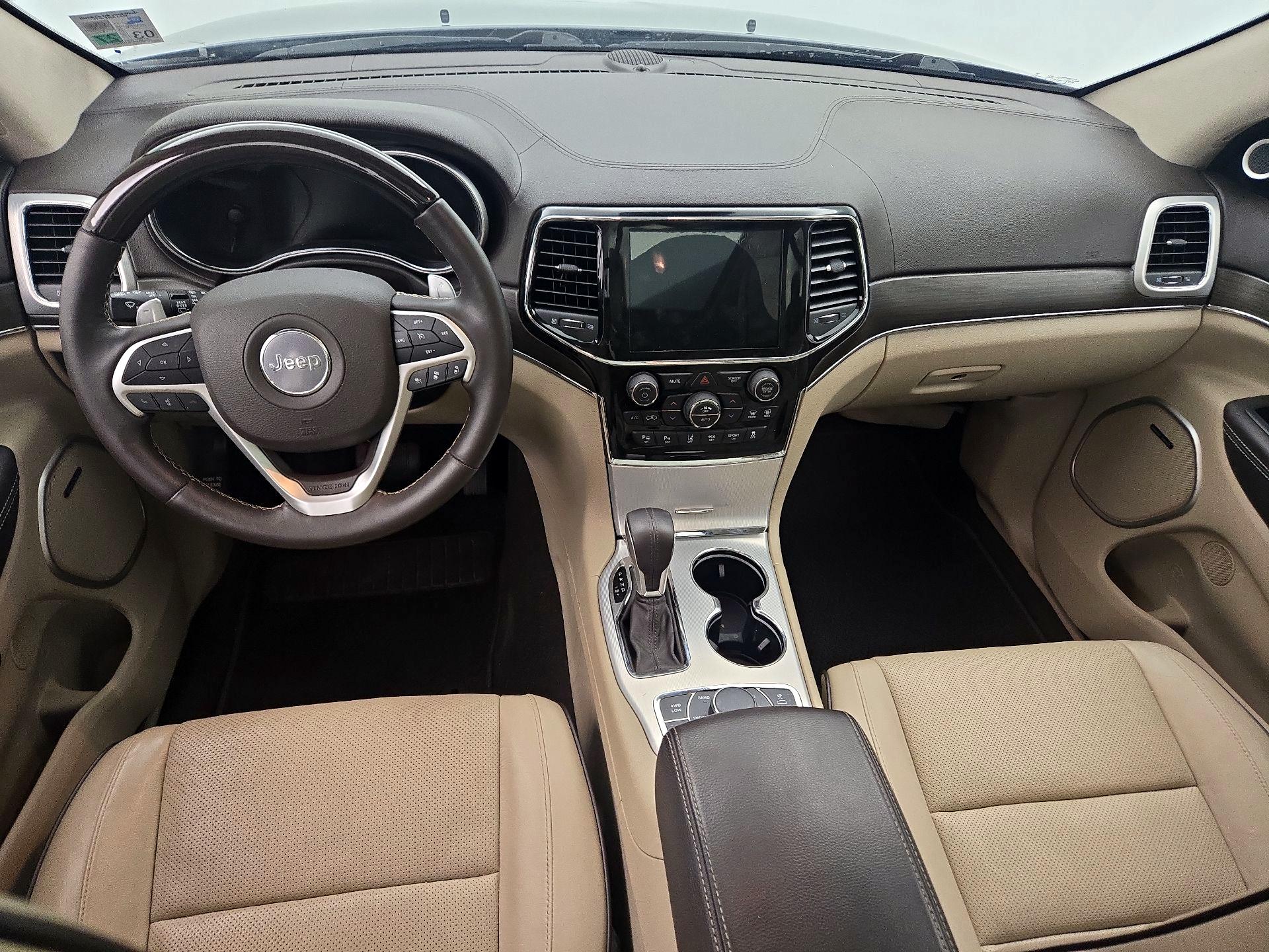 Thumbnail: 2020 Jeep Grand Cherokee - 9