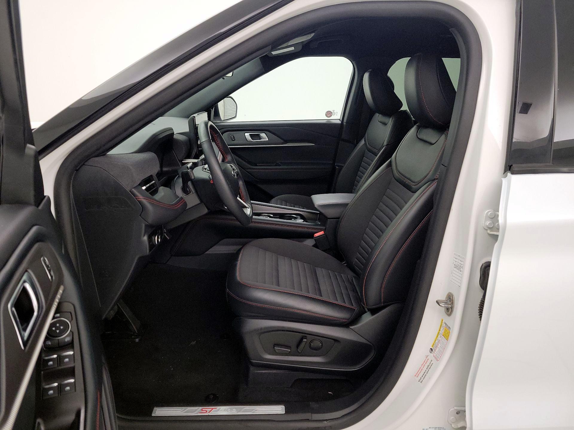 Thumbnail: 2025 Ford Explorer - 11