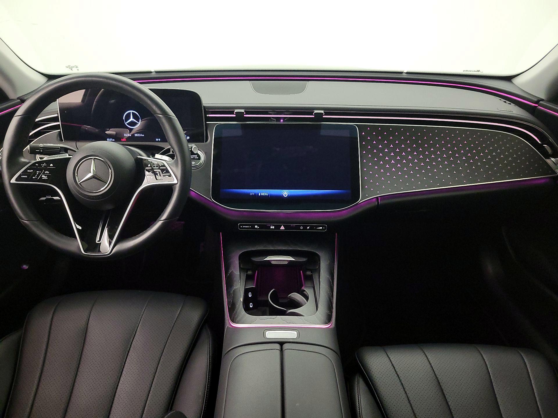 Thumbnail: 2024 Mercedes-Benz E-Class - 9