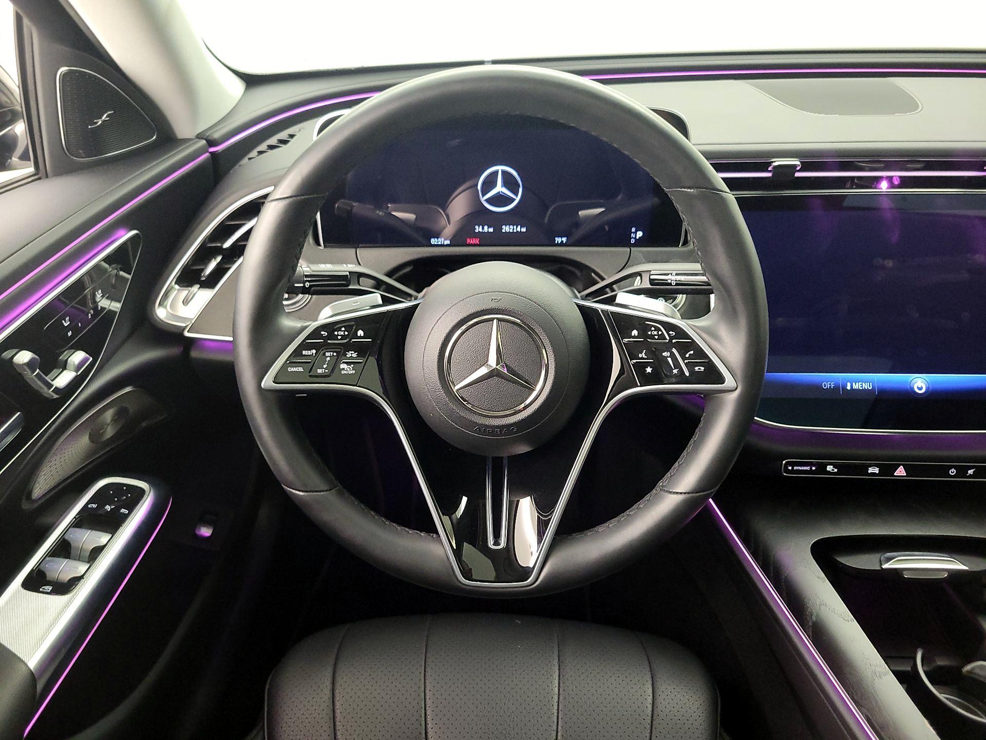 Thumbnail: 2024 Mercedes-Benz E-Class - 10