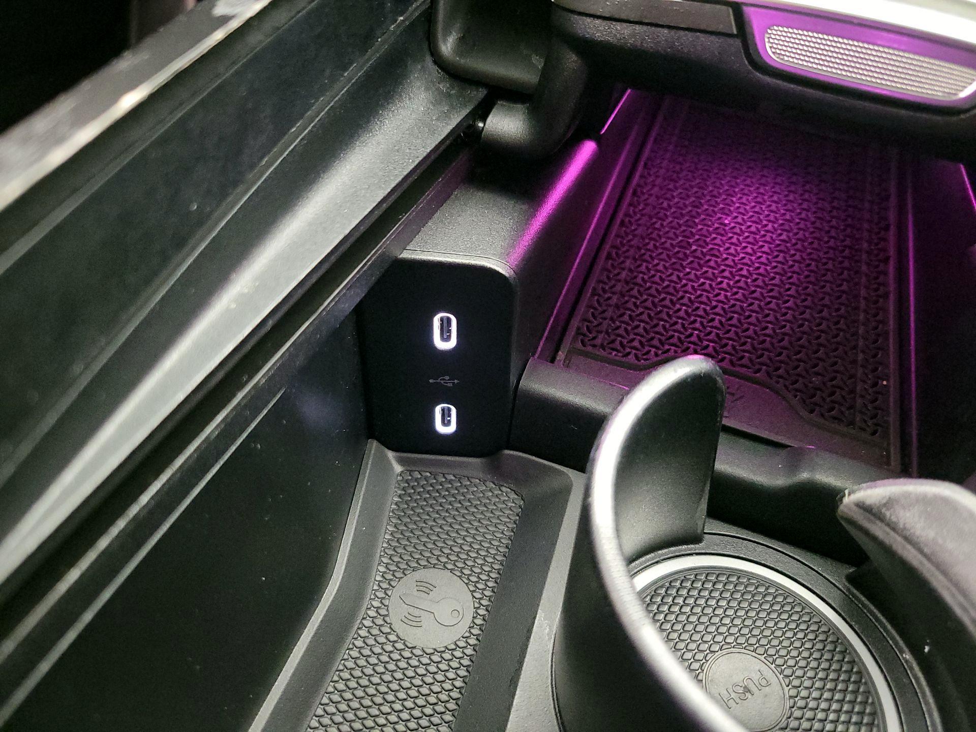 Thumbnail: 2024 Mercedes-Benz E-Class - 18