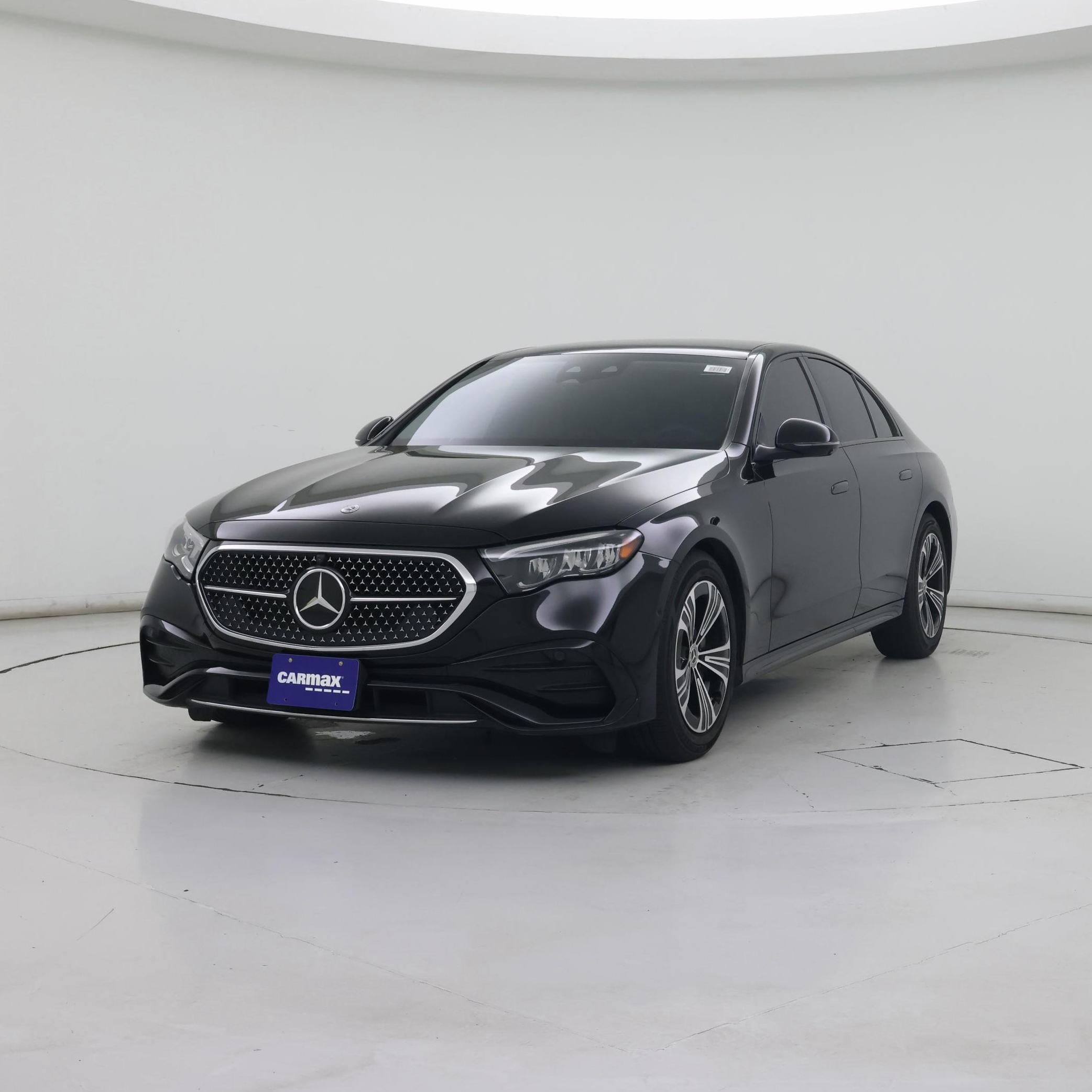 Thumbnail: 2024 Mercedes-Benz E-Class - 4