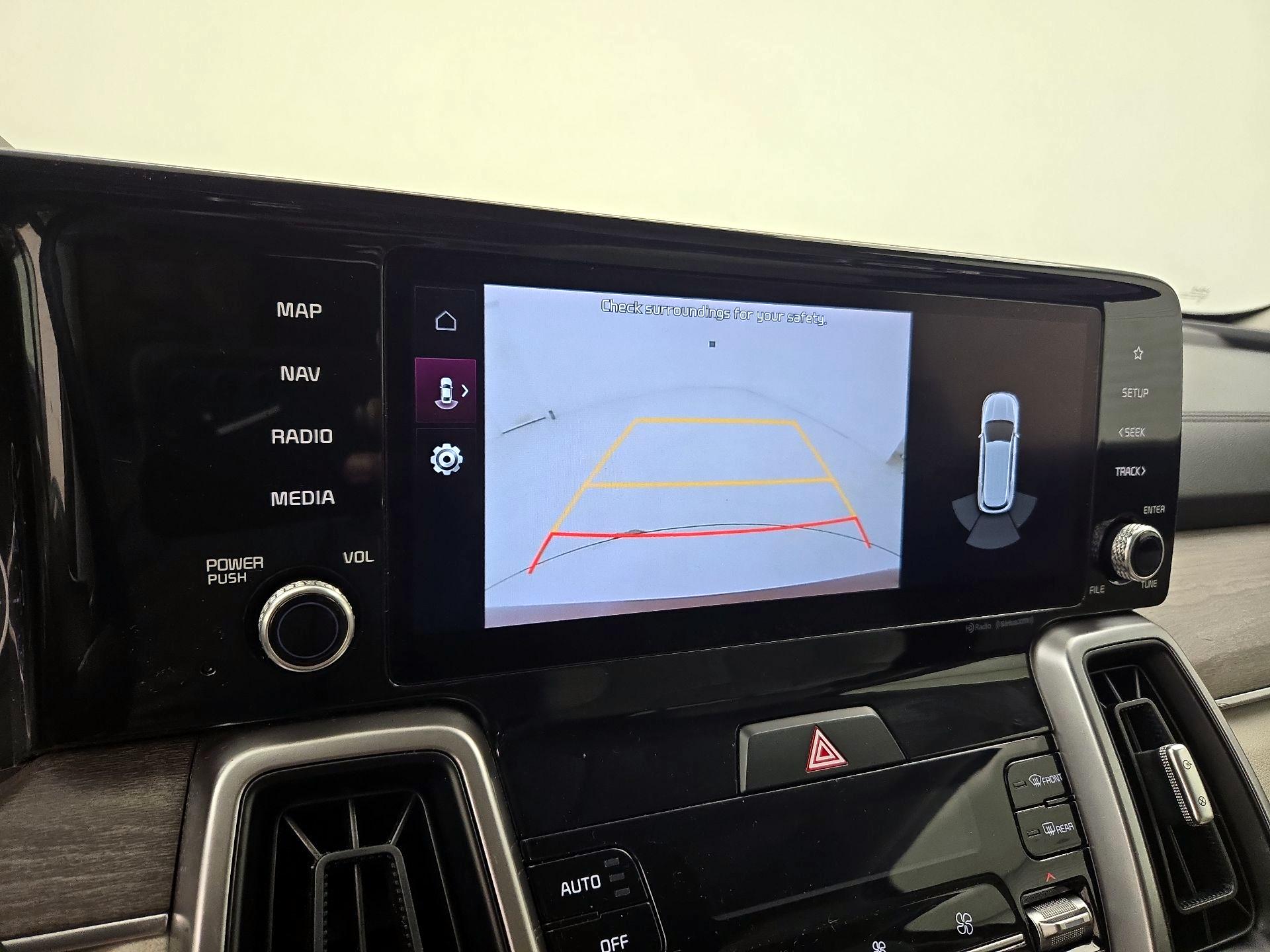 Thumbnail: 2022 Kia Sorento - 15