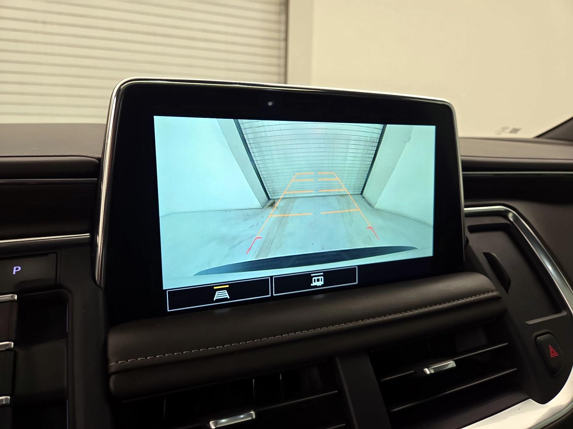 Thumbnail: 2021 Chevrolet Tahoe - 15