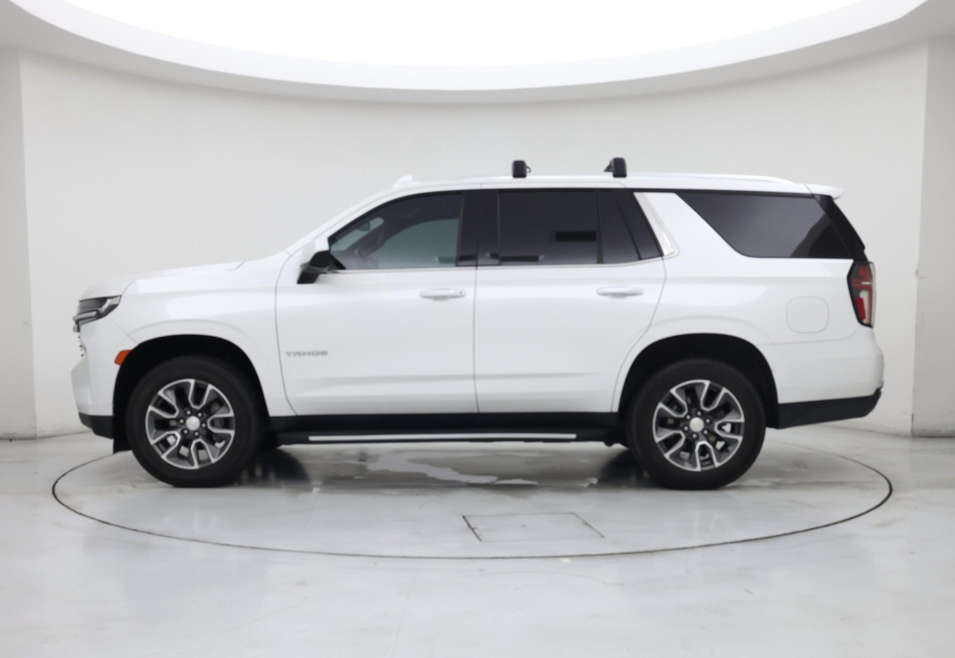 Thumbnail: 2021 Chevrolet Tahoe - 3