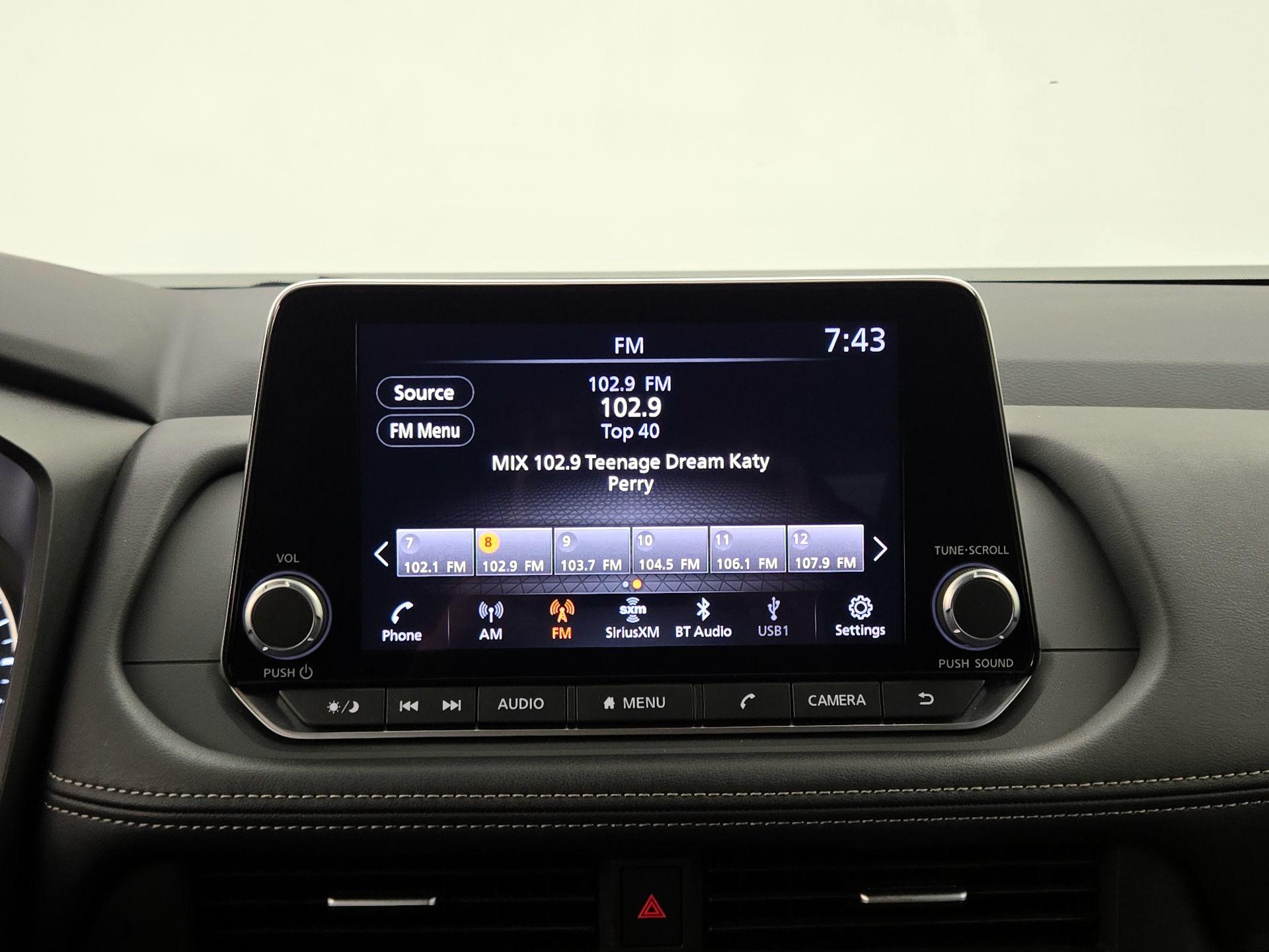 Thumbnail: 2025 Nissan Rogue - 15