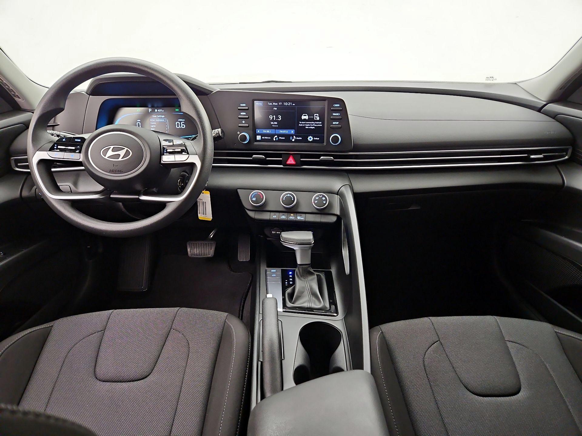 Thumbnail: 2025 Hyundai Elantra - 9