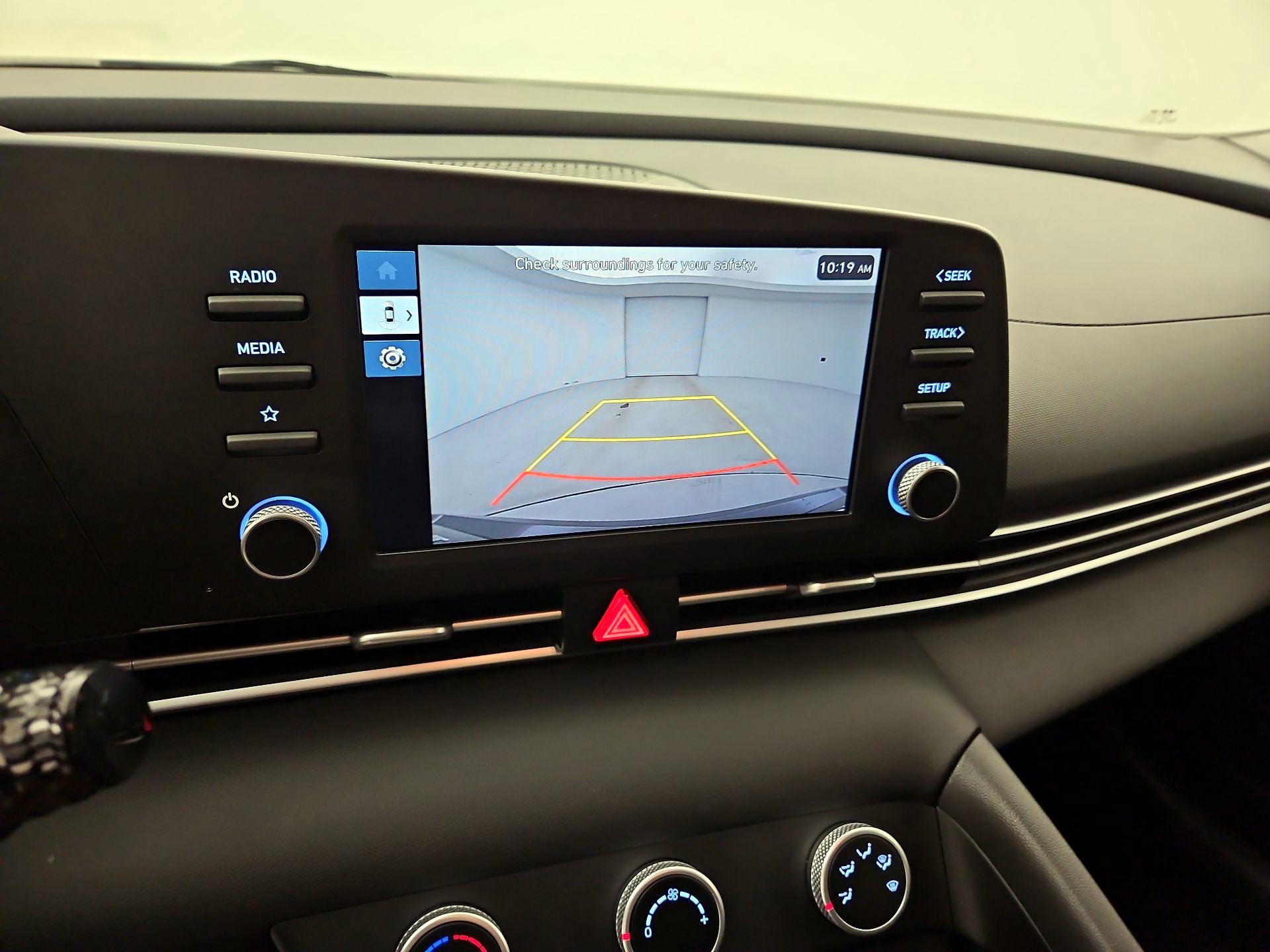 Thumbnail: 2025 Hyundai Elantra - 14