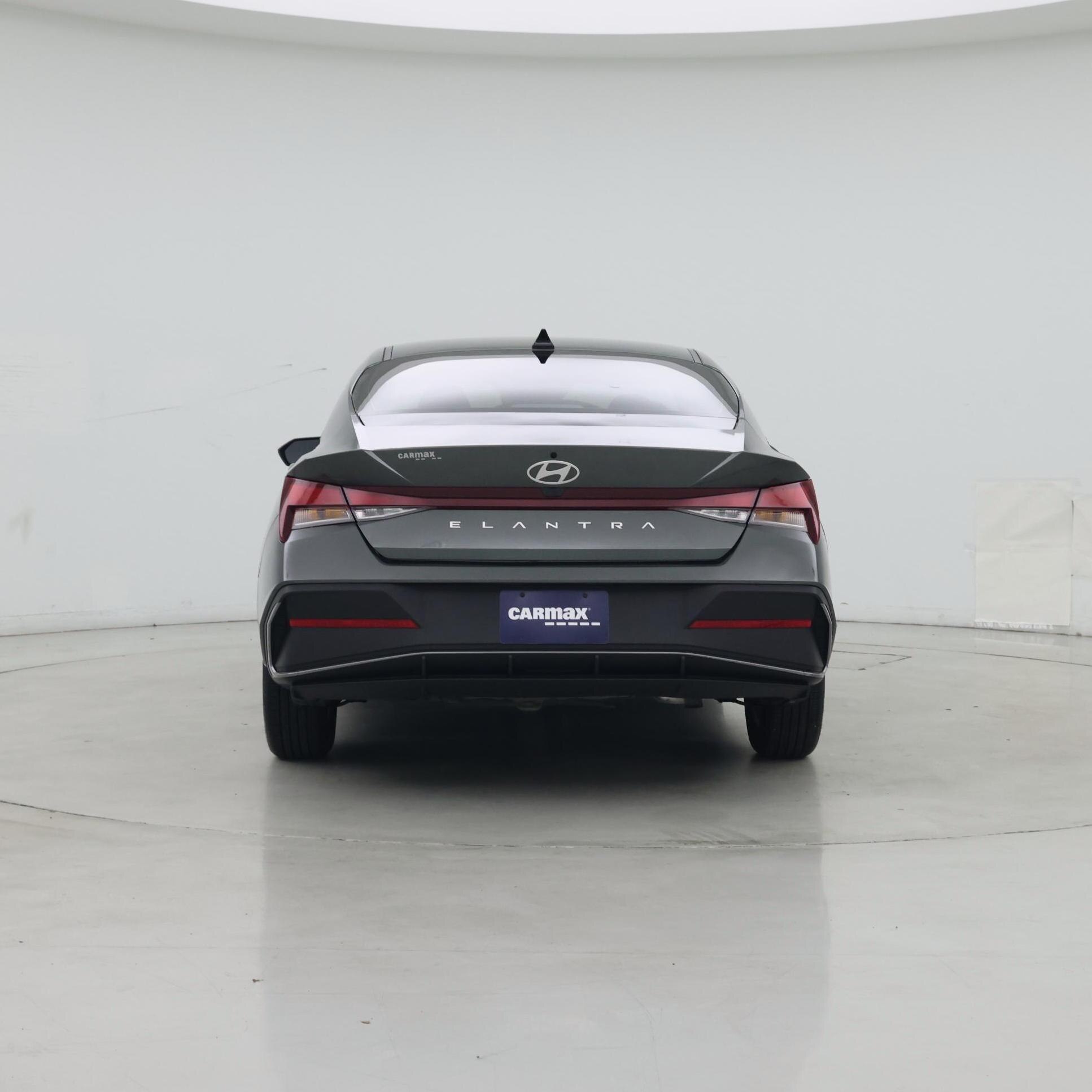 Thumbnail: 2025 Hyundai Elantra - 6