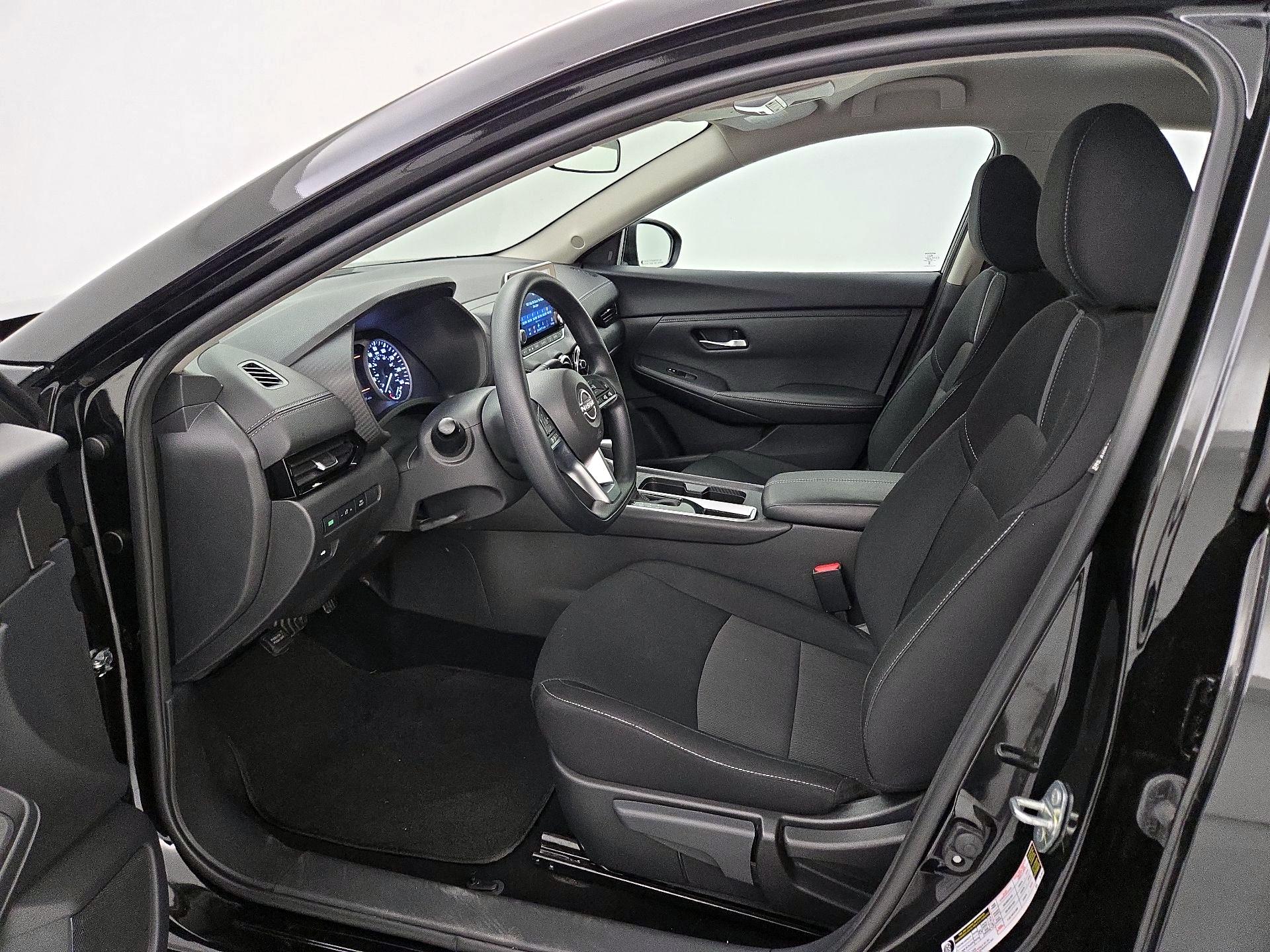 Thumbnail: 2025 Nissan Sentra - 11