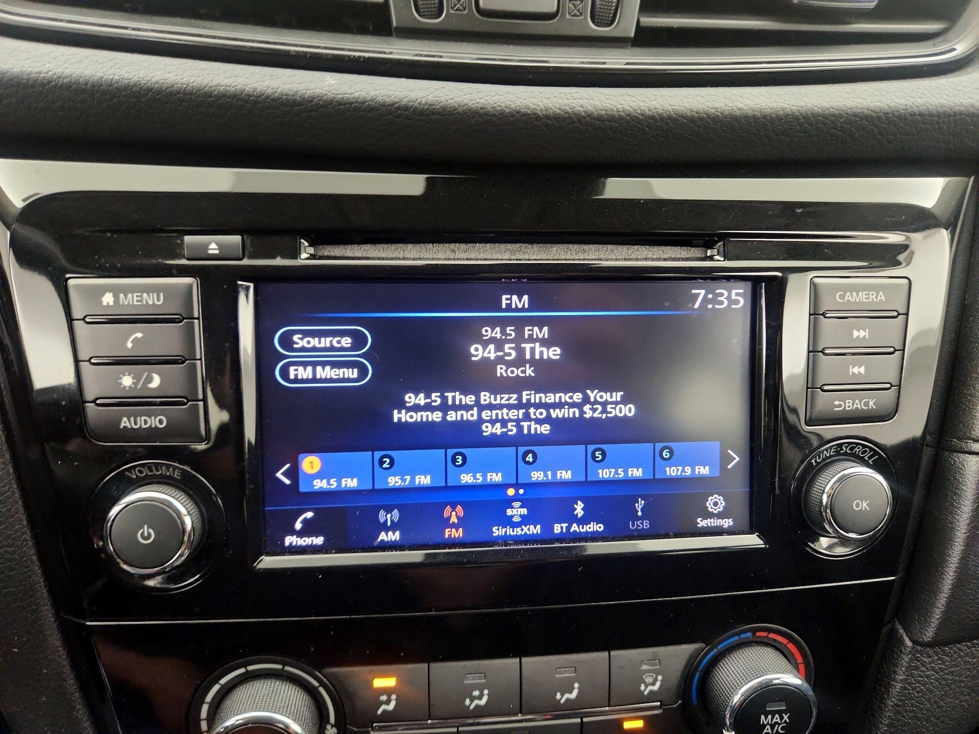 Thumbnail: 2019 Nissan Rogue - 15