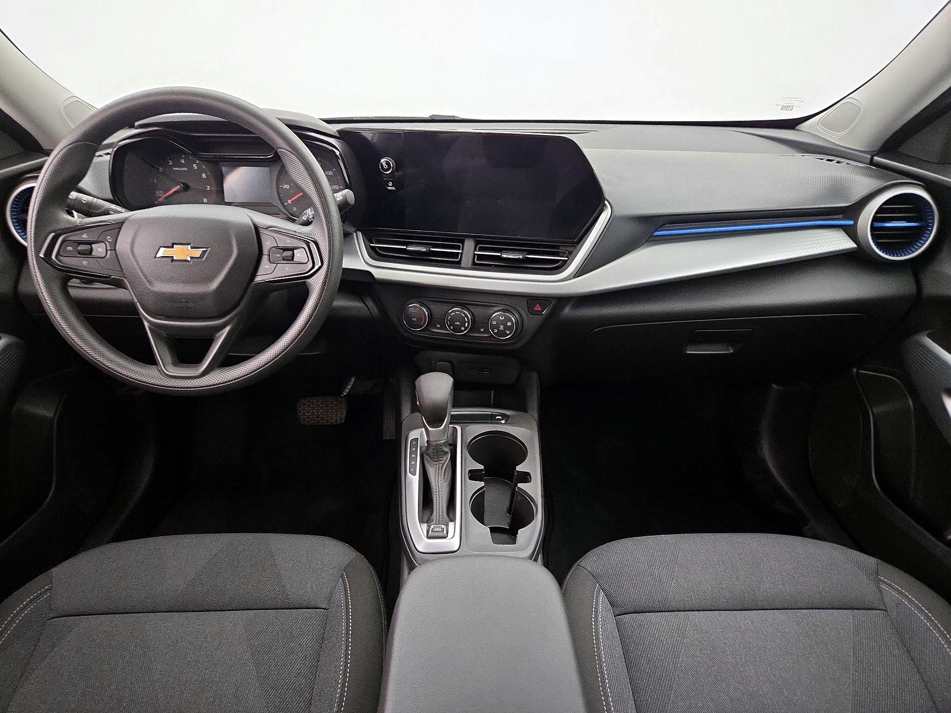Thumbnail: 2024 Chevrolet Trax - 9