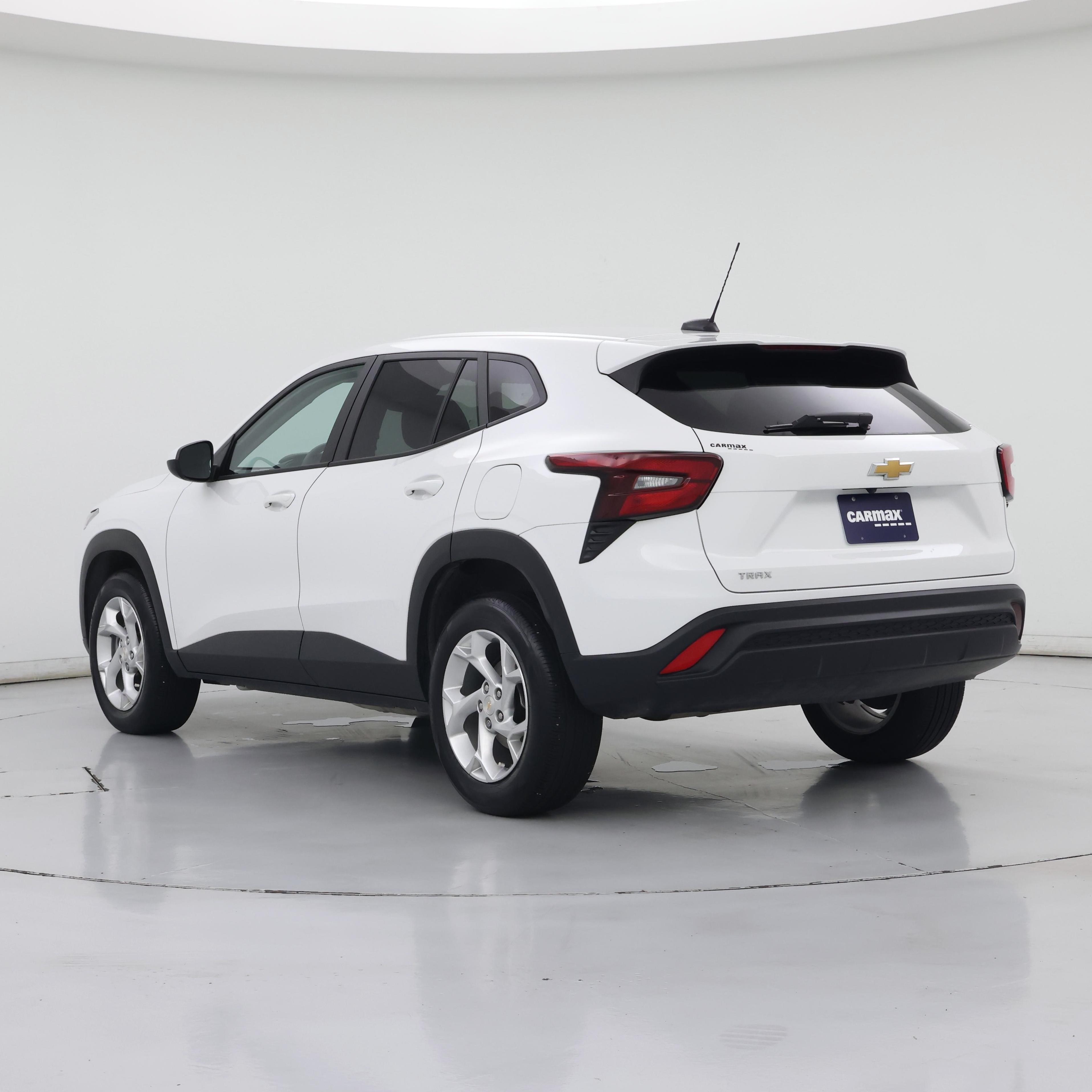 Thumbnail: 2024 Chevrolet Trax - 2