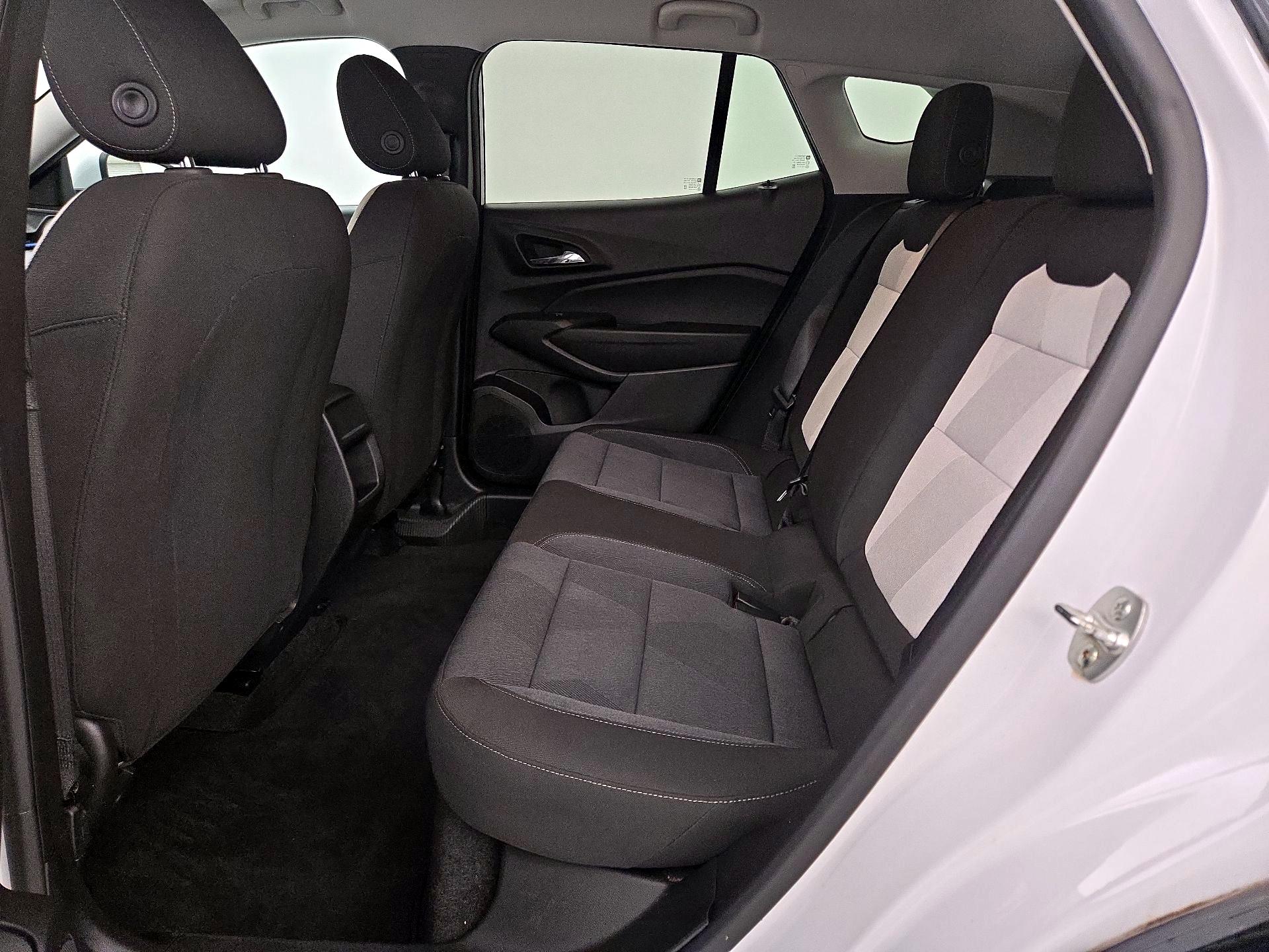 Thumbnail: 2024 Chevrolet Trax - 19