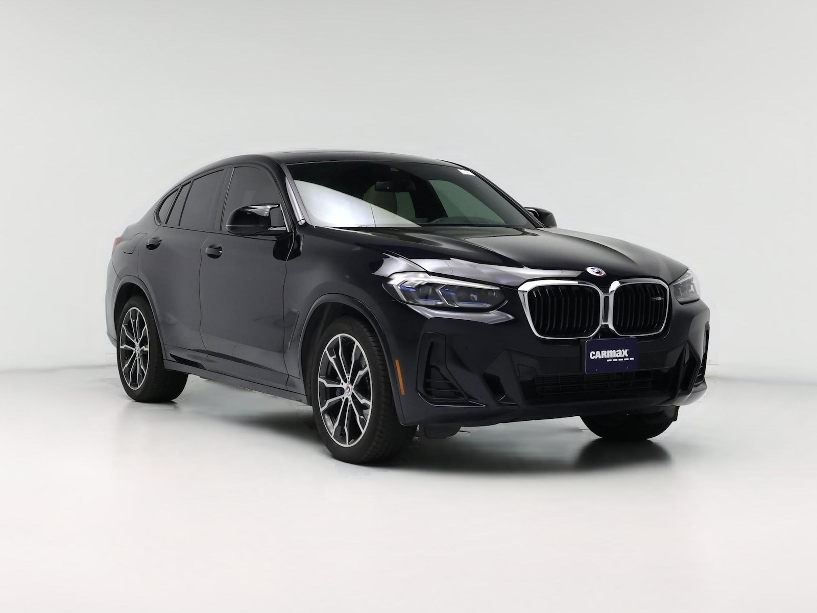 2023 BMW X4