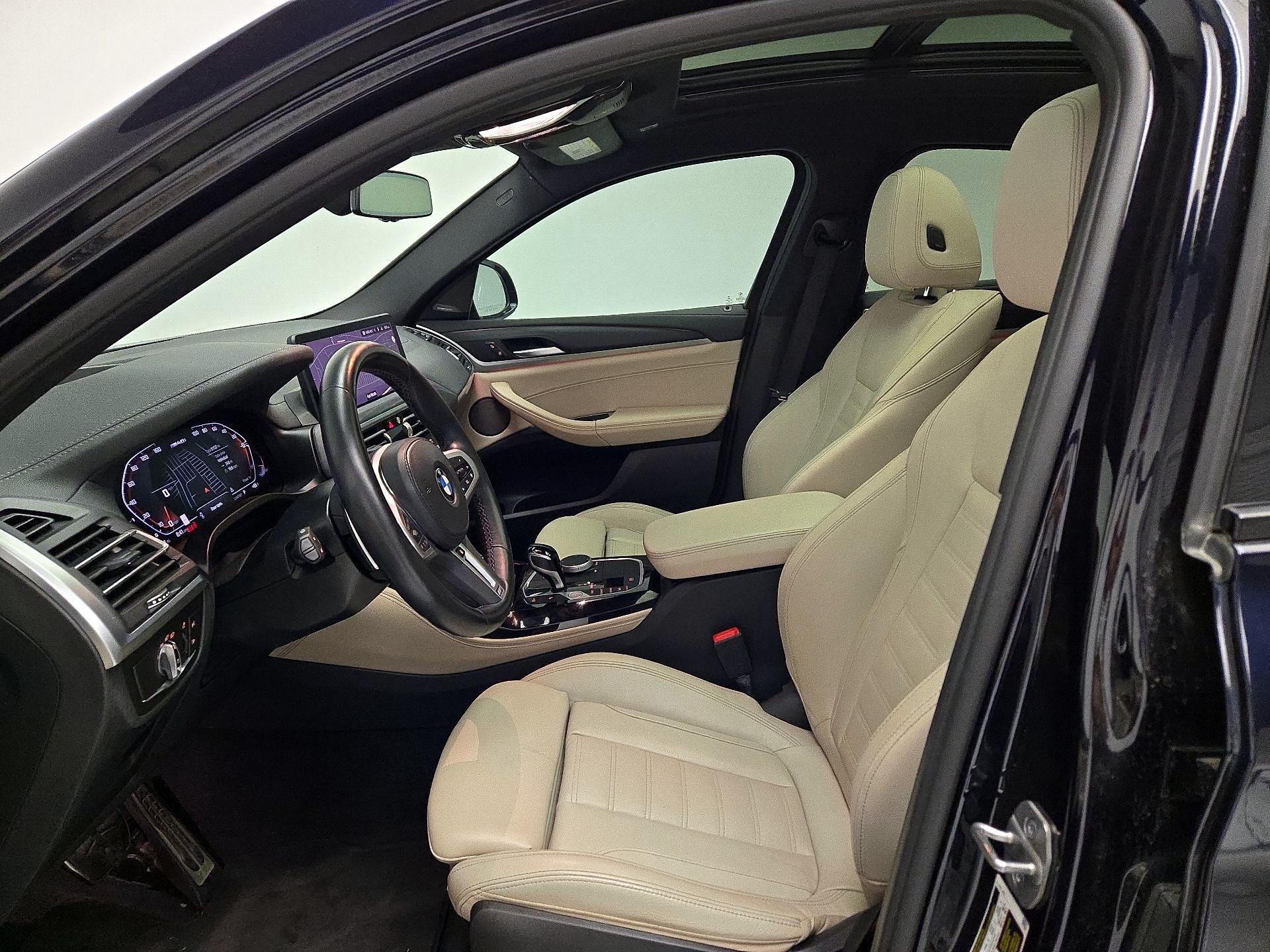 Thumbnail: 2023 BMW X4 - 11