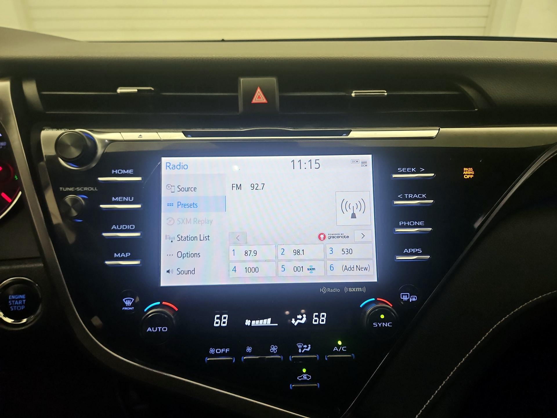 Thumbnail: 2019 Toyota Camry - 15