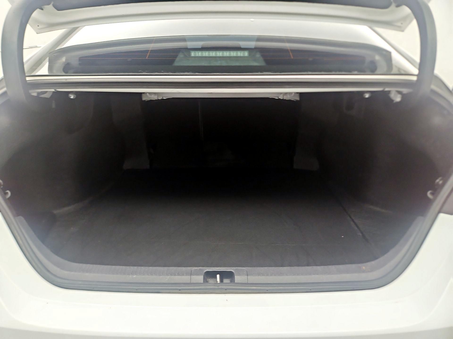 Thumbnail: 2019 Toyota Camry - 20