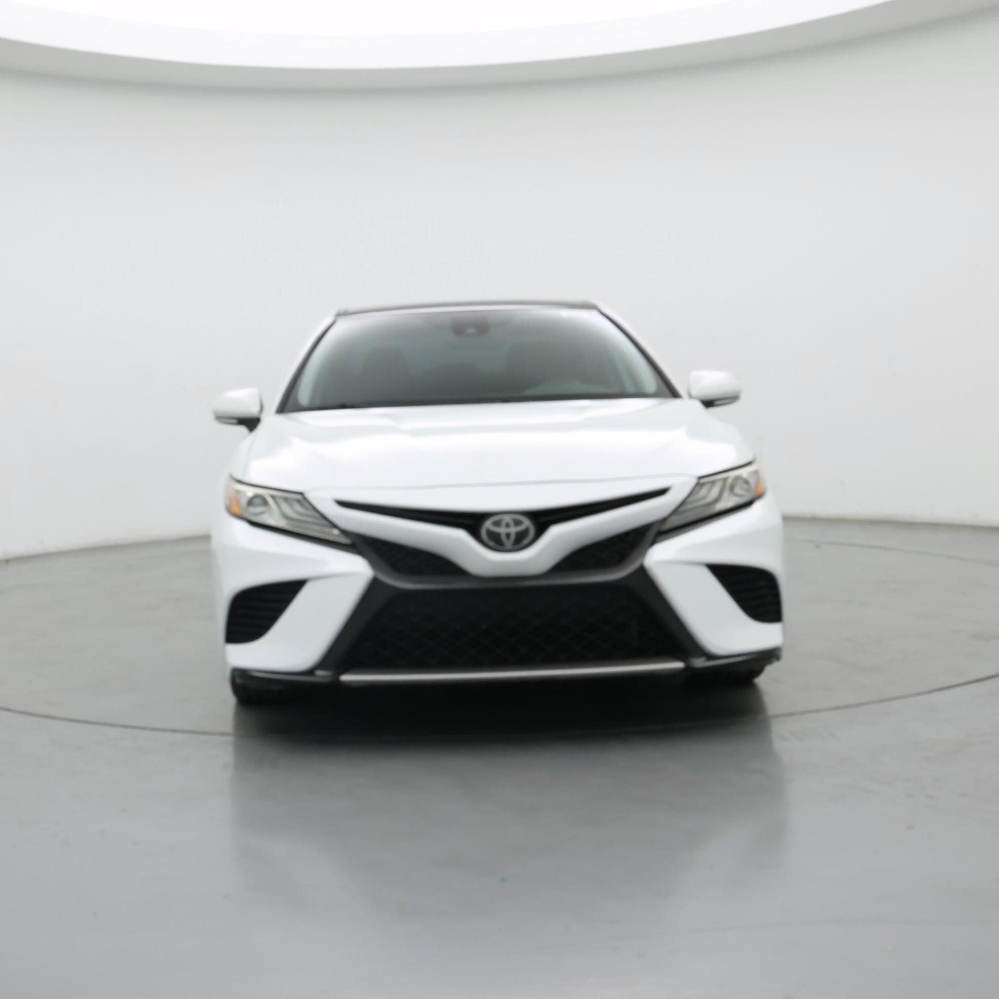 Thumbnail: 2019 Toyota Camry - 5
