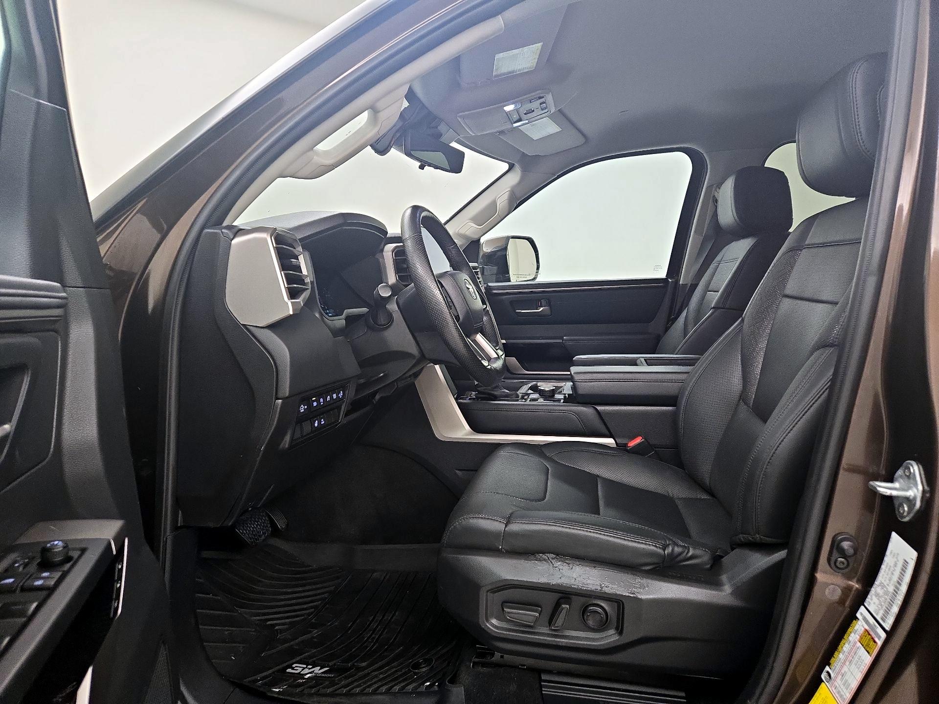 Thumbnail: 2024 Toyota Tundra - 11