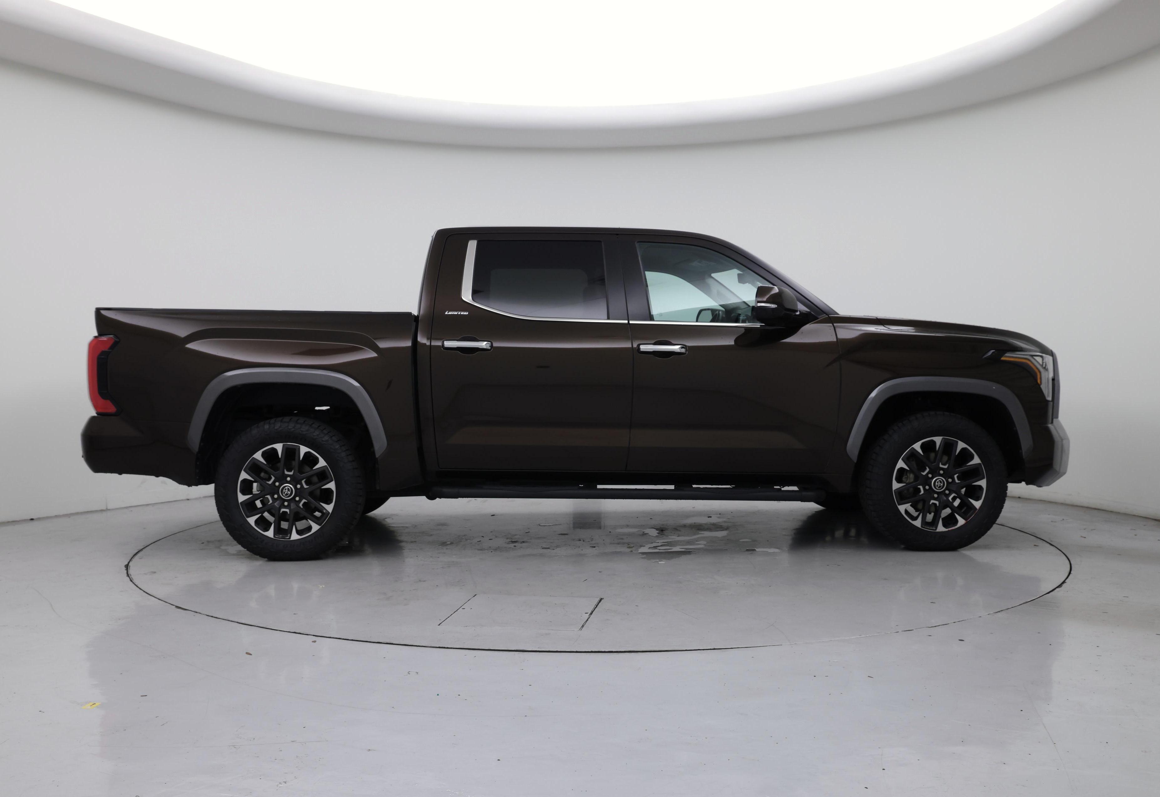 Thumbnail: 2024 Toyota Tundra - 7