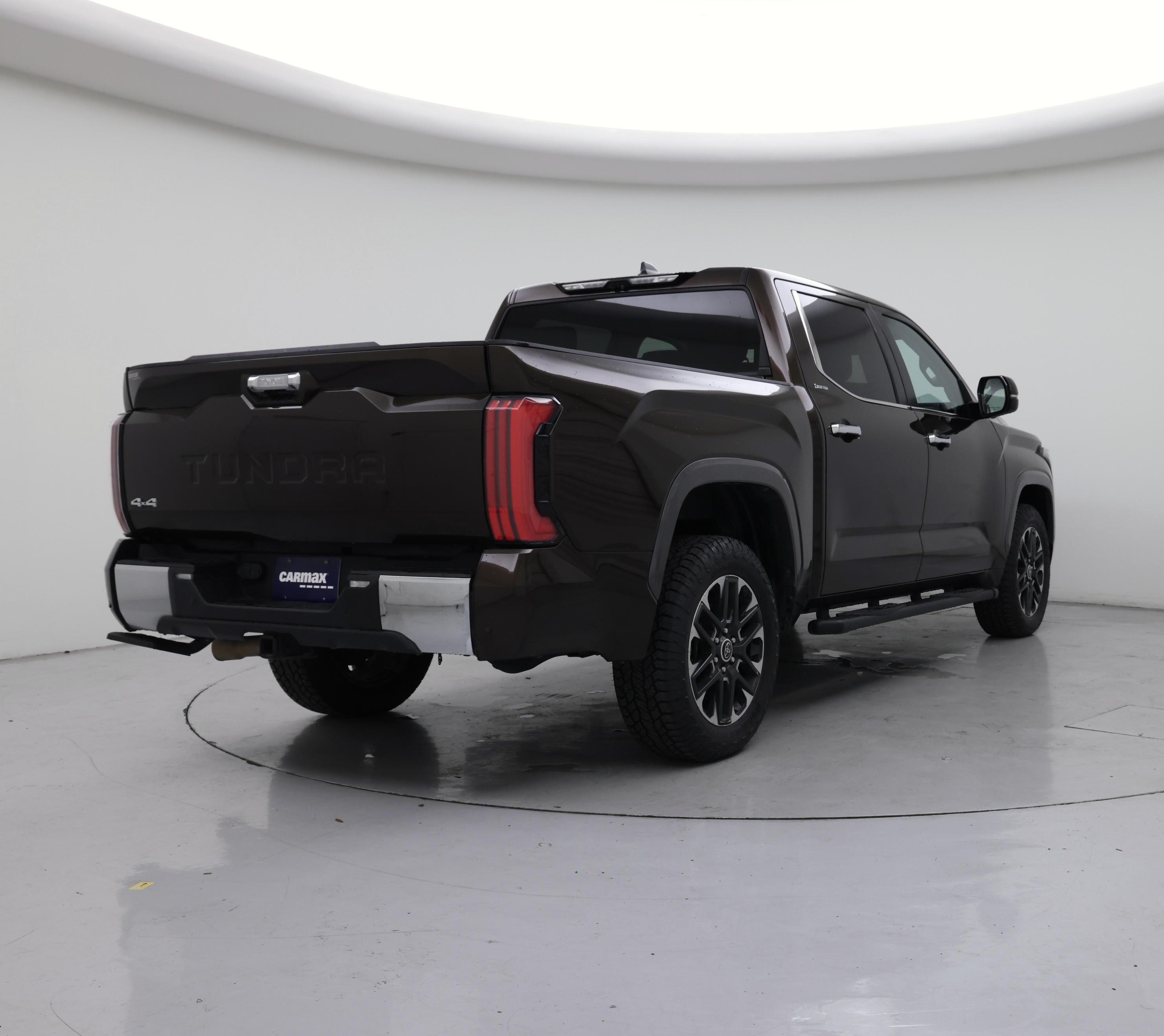 Thumbnail: 2024 Toyota Tundra - 8