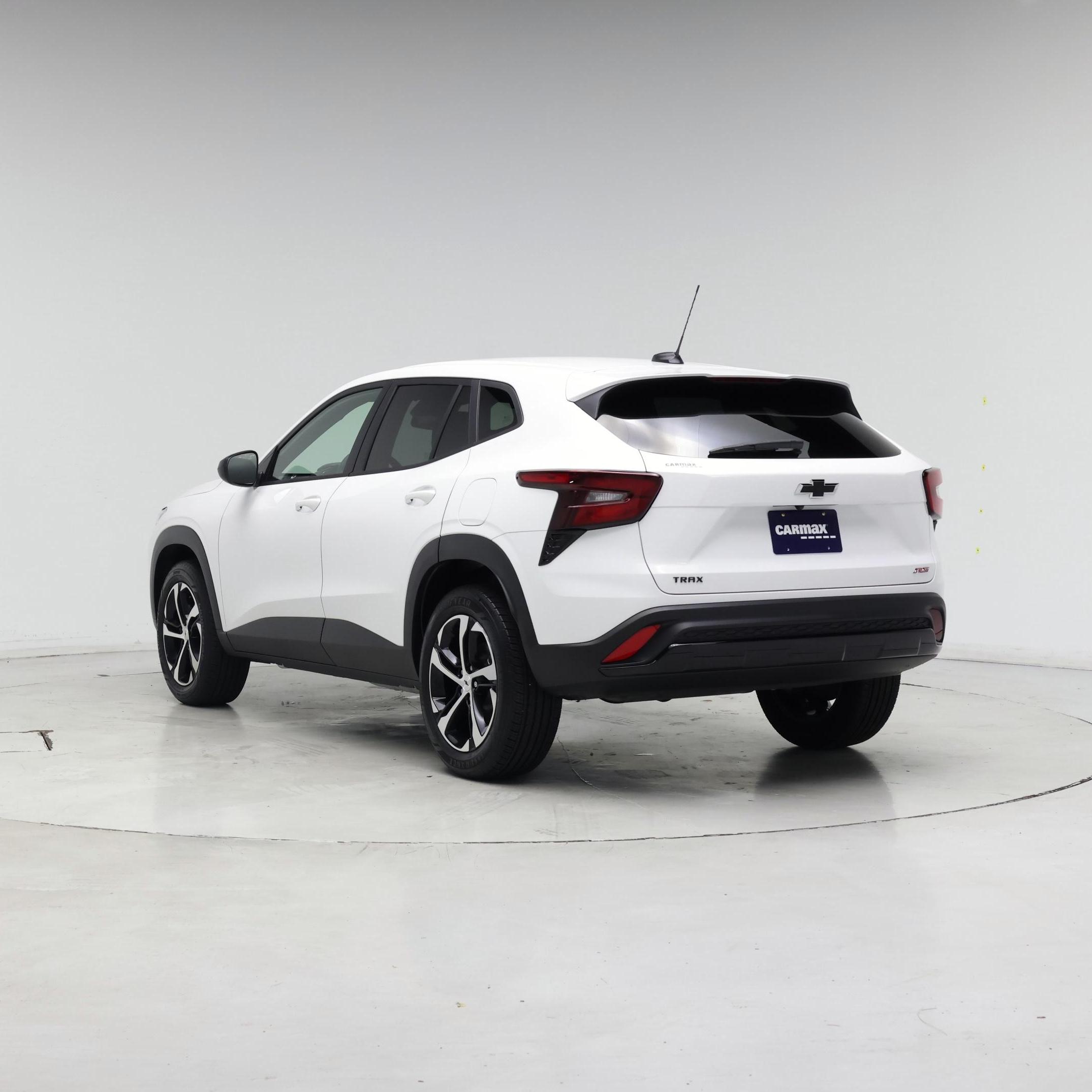 Thumbnail: 2025 Chevrolet Trax - 2