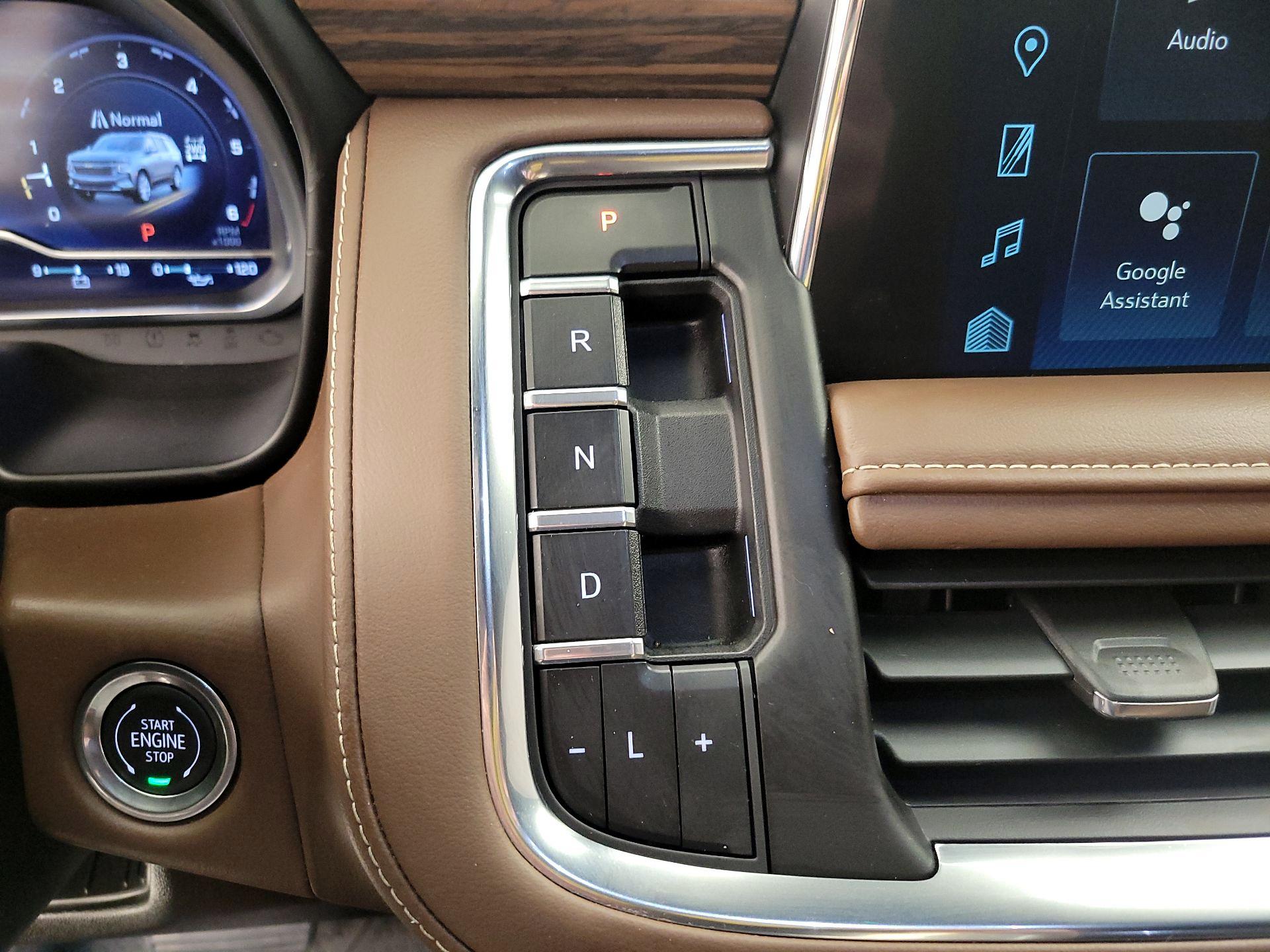 Thumbnail: 2024 Chevrolet Suburban - 17