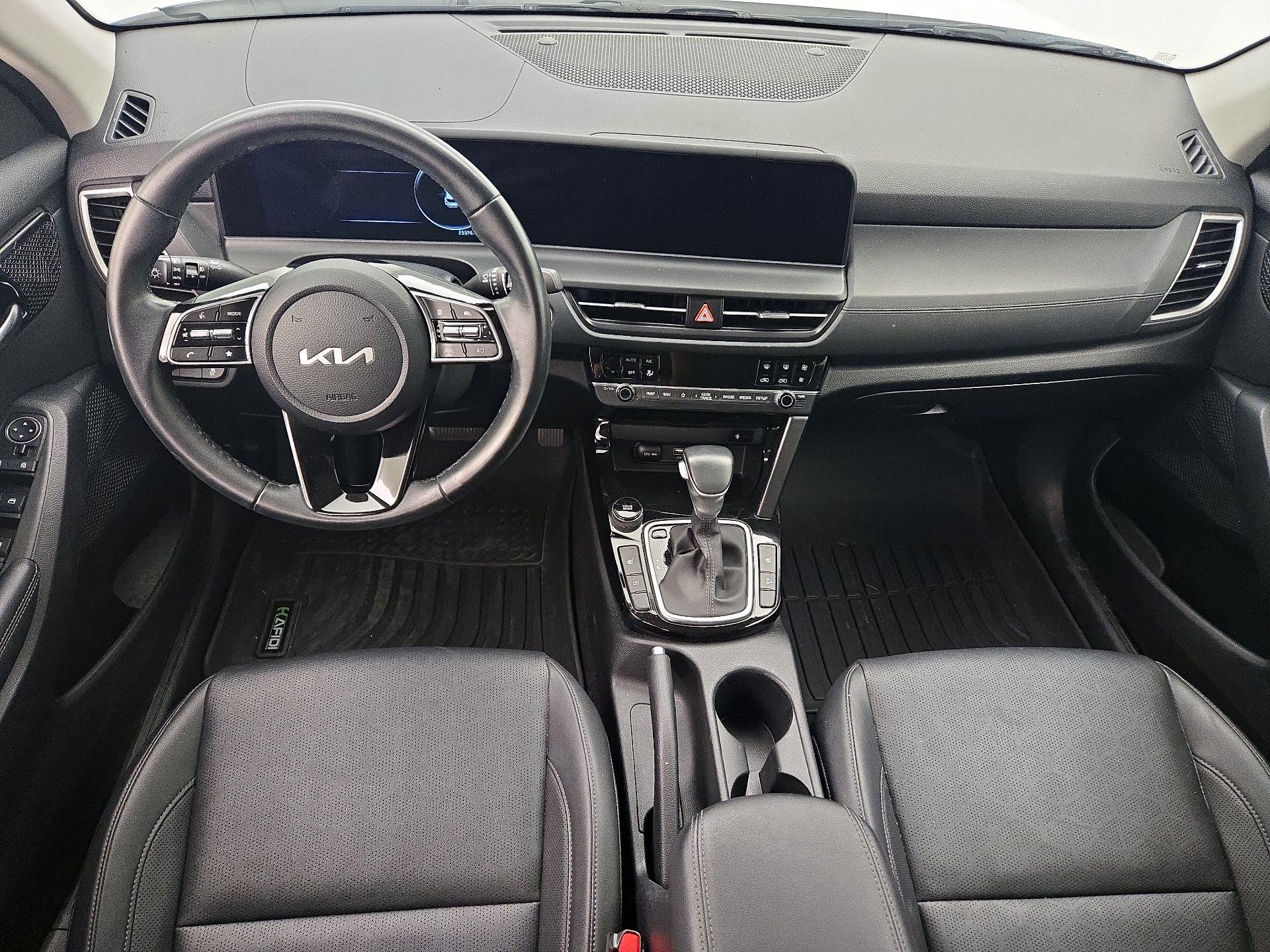 Thumbnail: 2024 Kia Seltos - 9