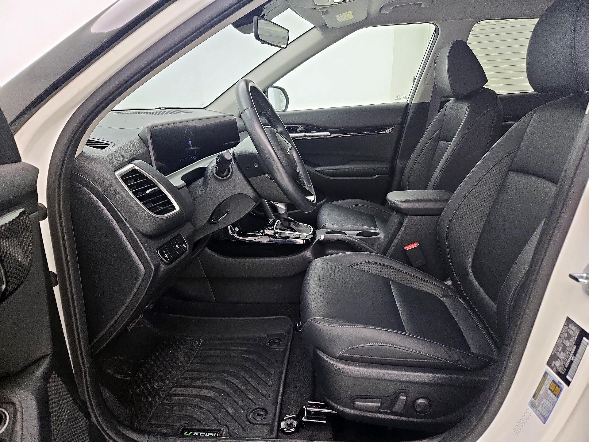 Thumbnail: 2024 Kia Seltos - 11