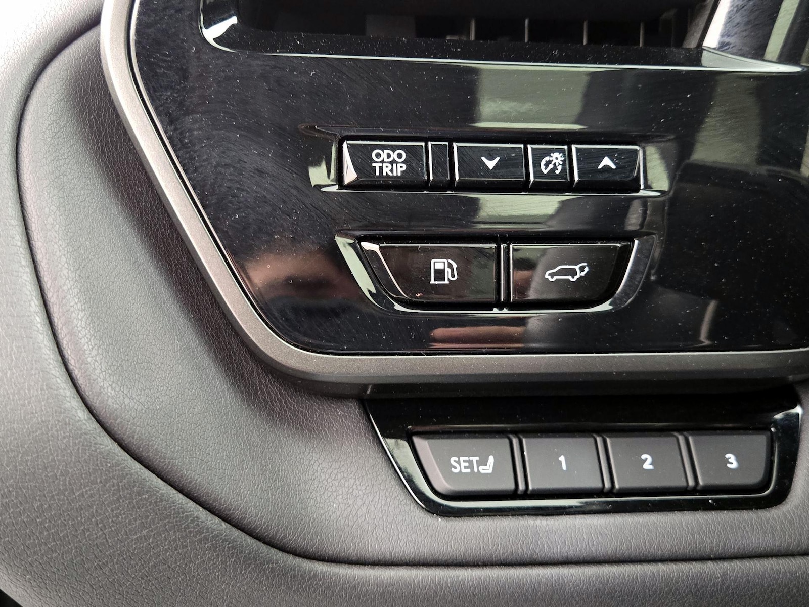 2024 Lexus TX 350 - Photo 14